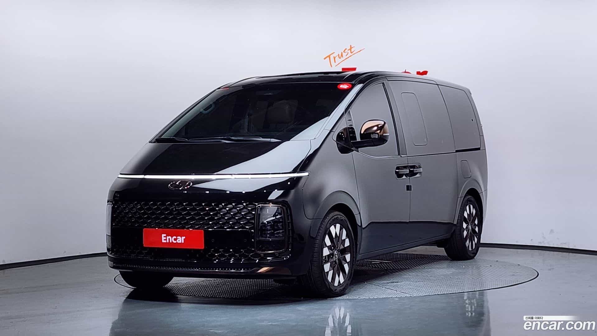 Staria Hyundai 2021.6-OUTER-001