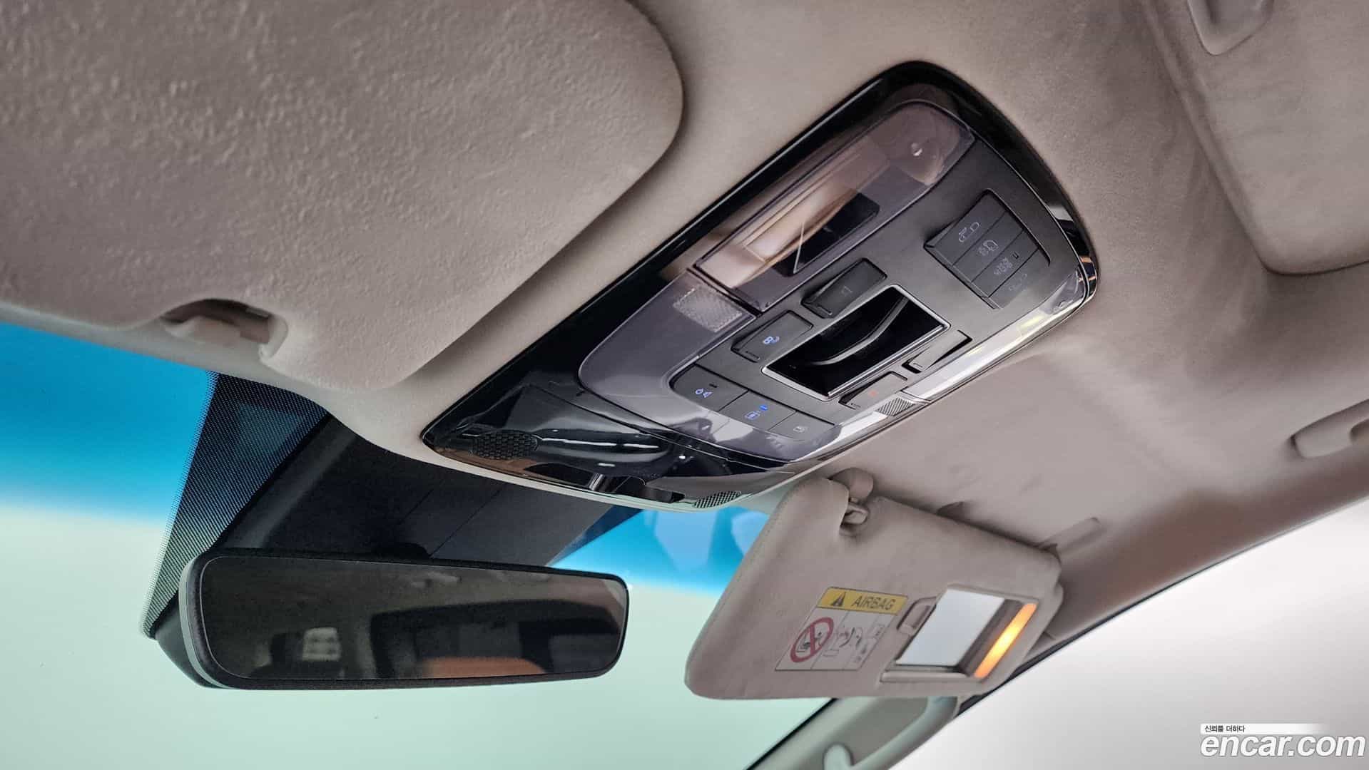 Staria Hyundai 2021.6-OPTION-041