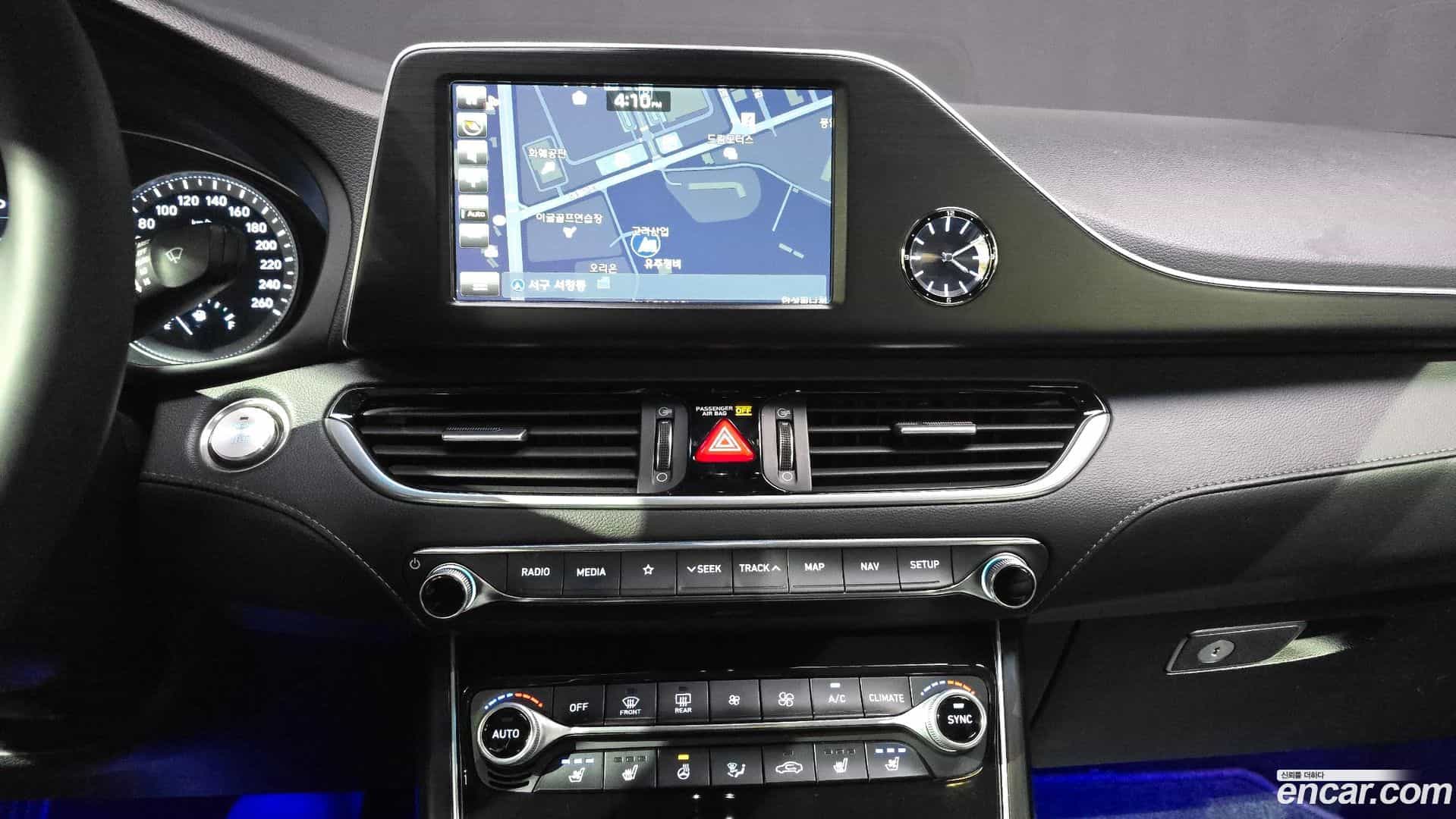 Grandeur Hyundai 2018.11-OPTION-018