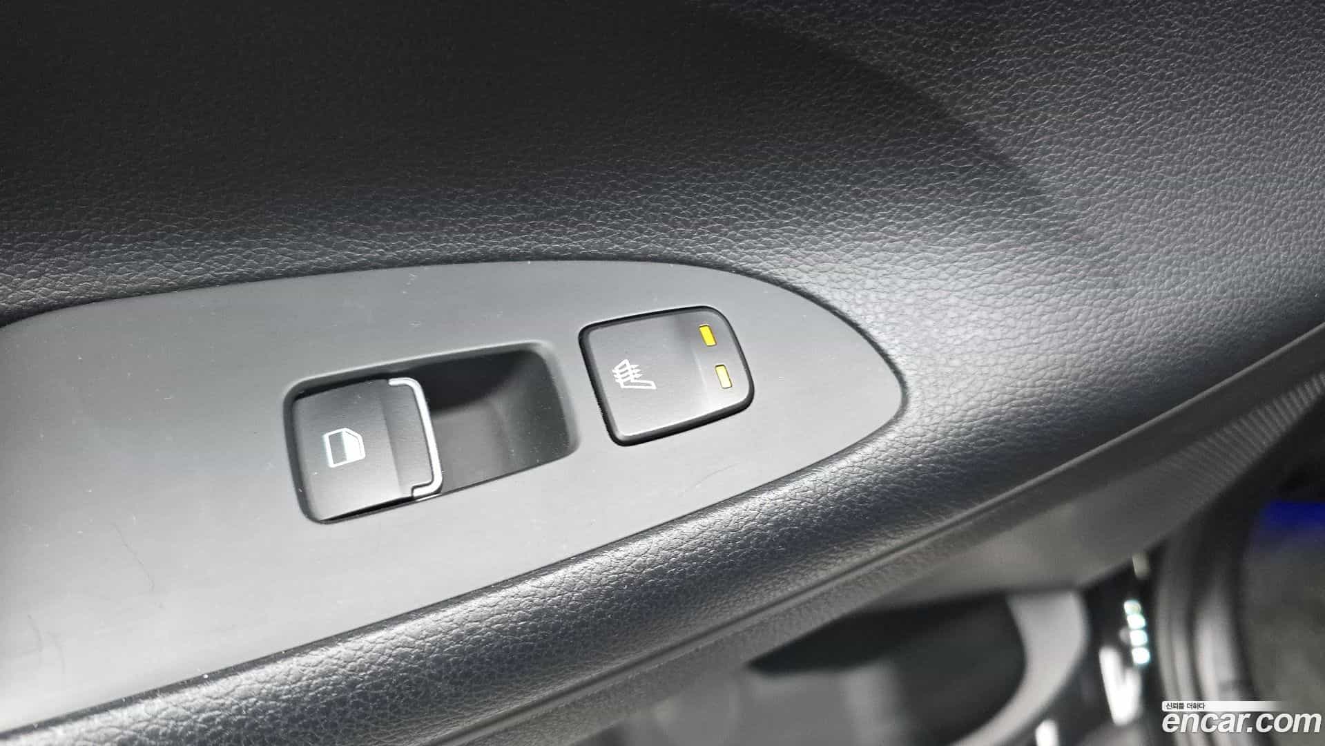 Grandeur Hyundai 2018.11-OPTION-020