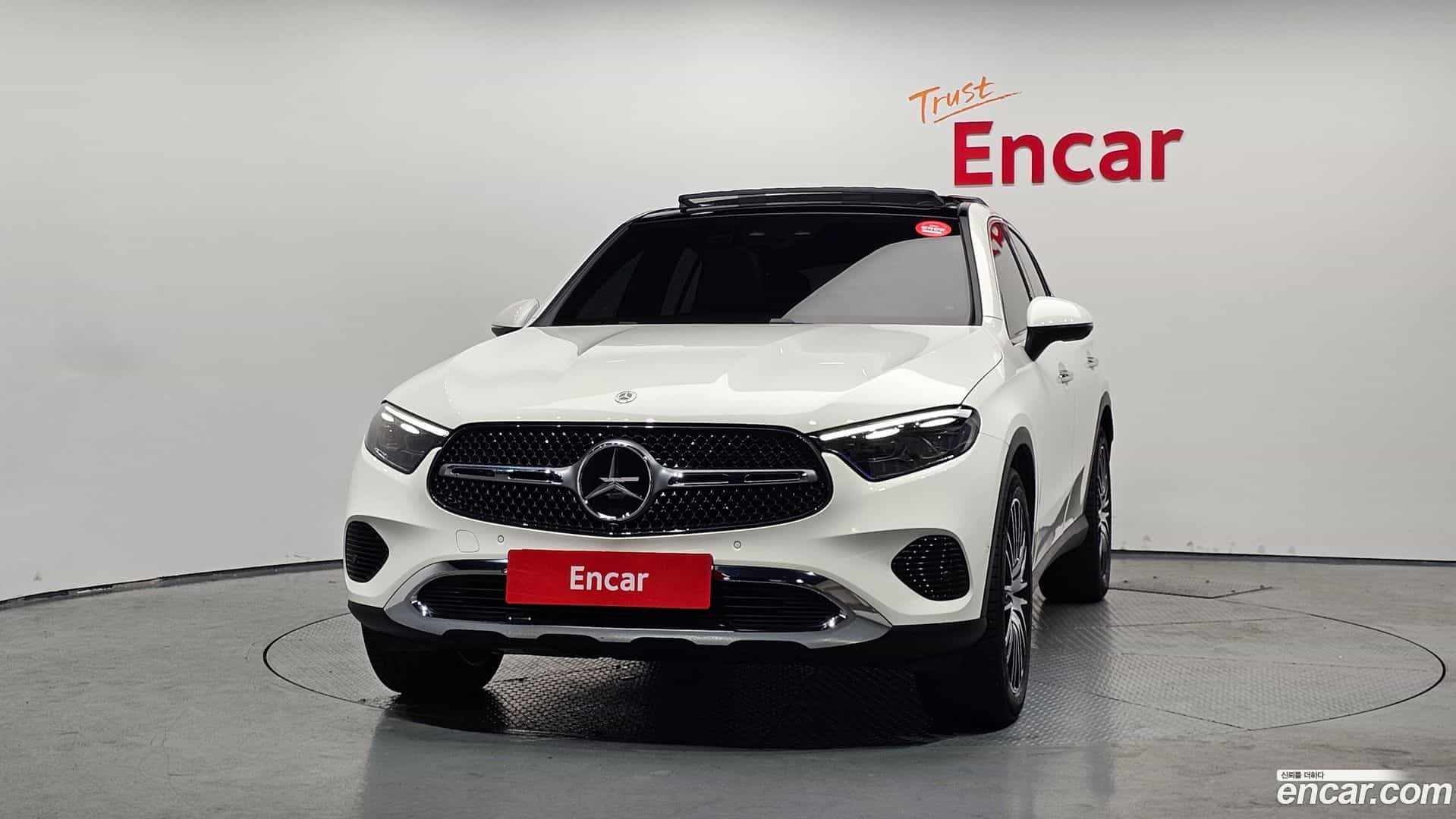 GLC-Class Mercedes-Benz 2026.1-OUTER-003