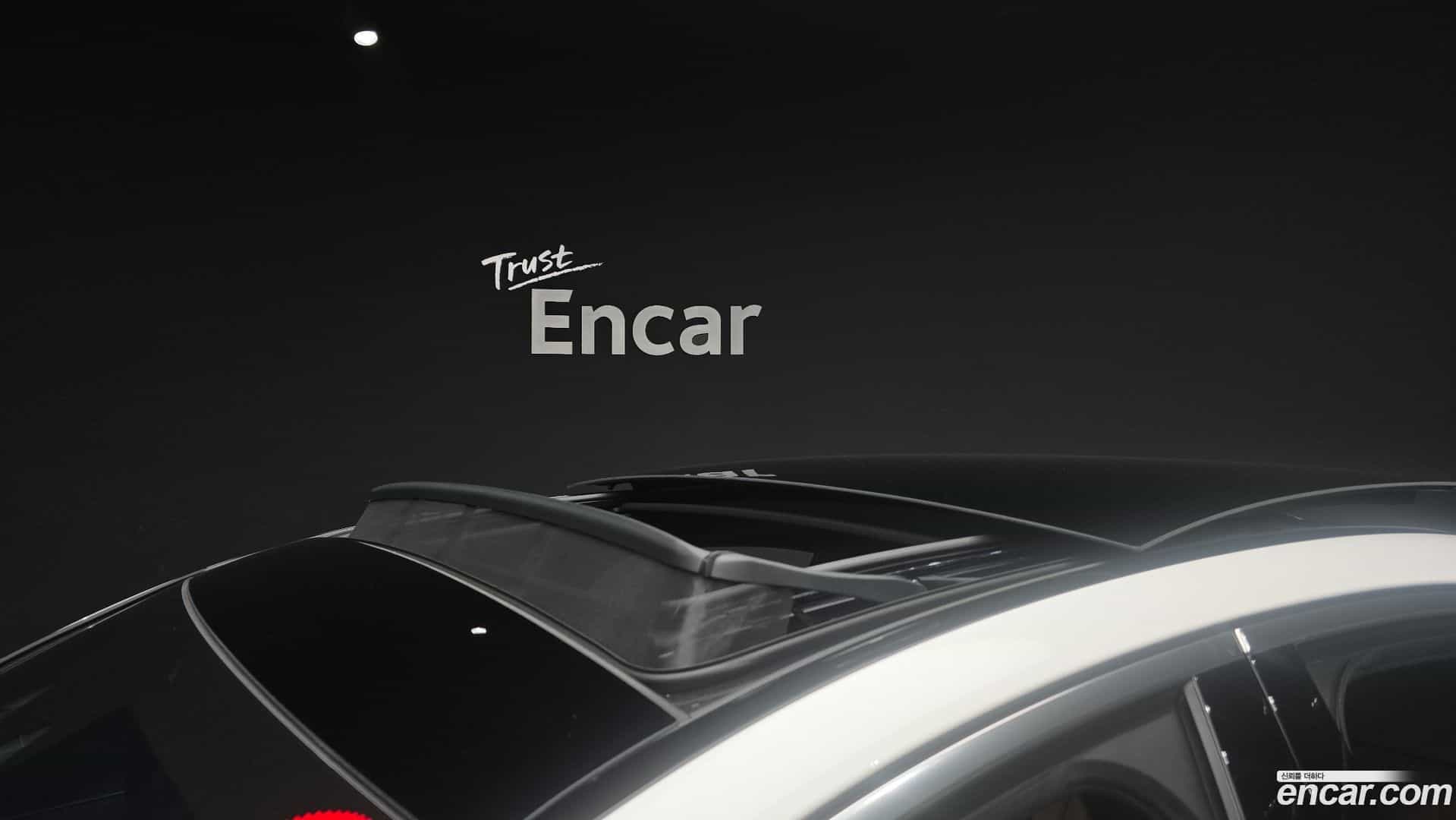 E-Class Mercedes-Benz 2025.11-OPTION-023