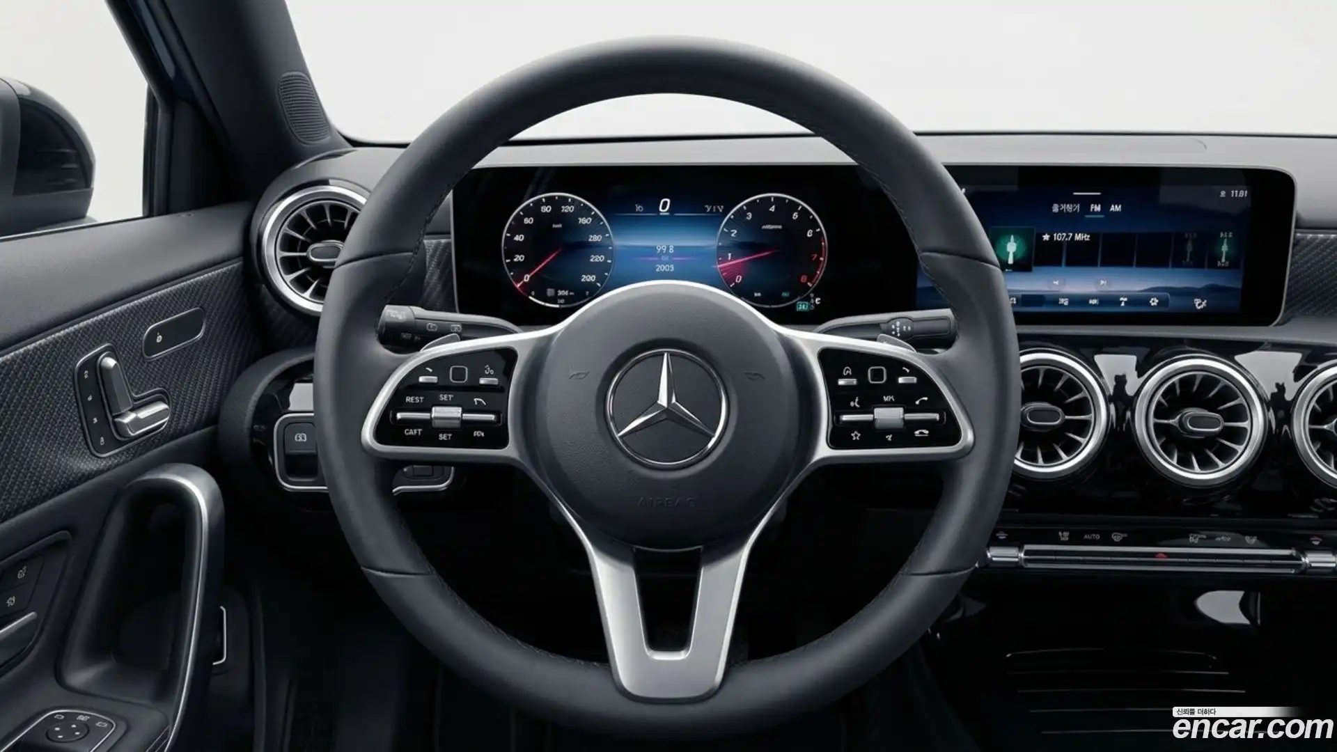 A-Class Mercedes-Benz 2025.7-OPTION-016