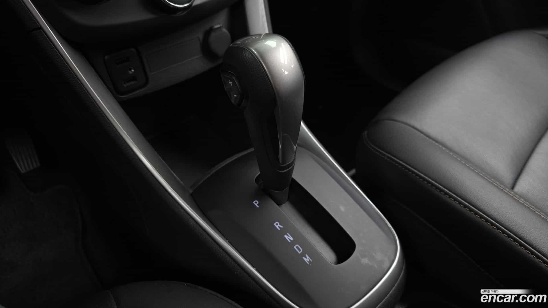 Trax Chevrolet 2022.4-INNER-009