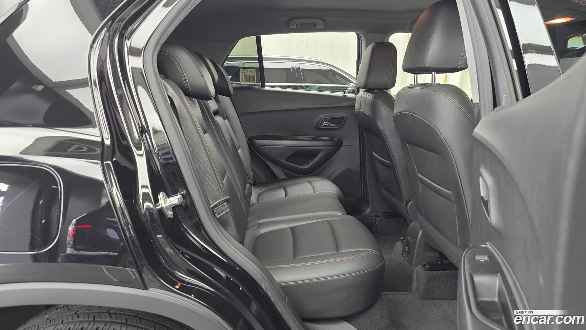 Trax Chevrolet 2022.4-OPTION-016