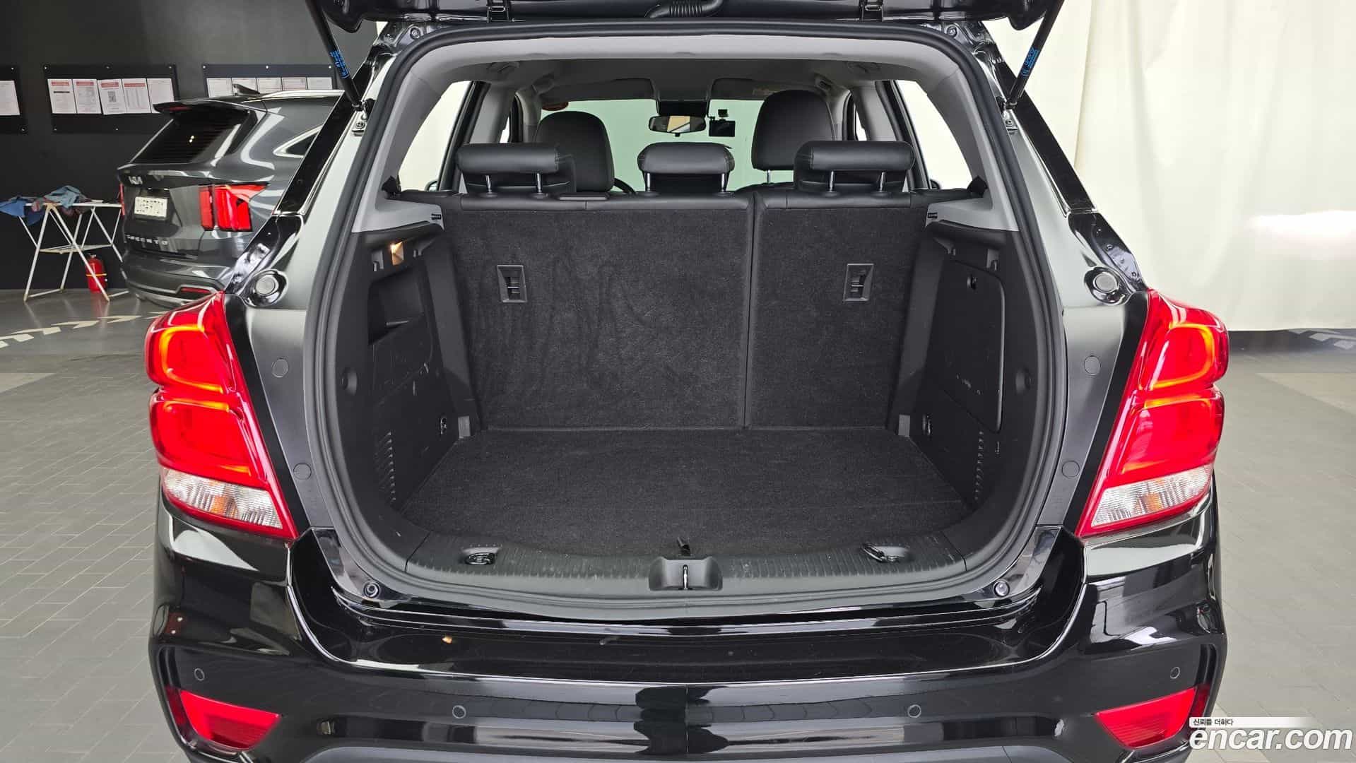 Trax Chevrolet 2022.4-OPTION-024