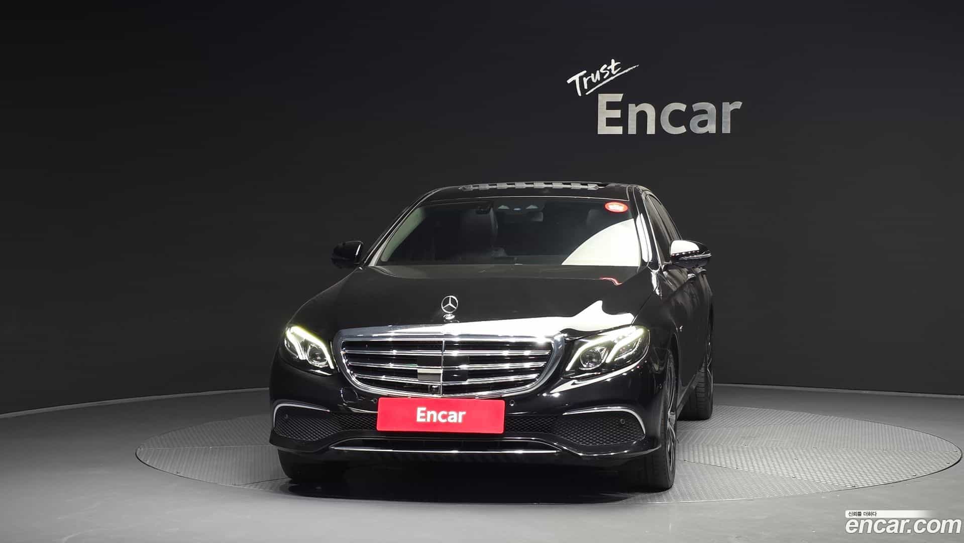 E-Class Mercedes-Benz 2020.7-OUTER-003