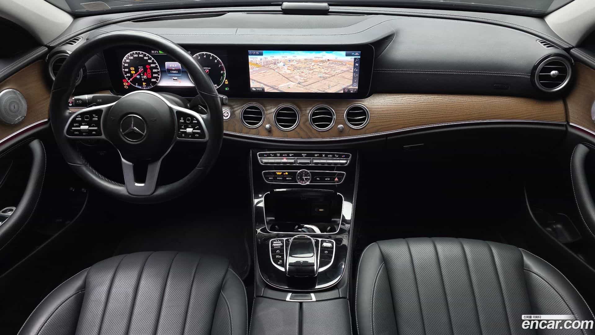 E-Class Mercedes-Benz 2020.7-INNER-007