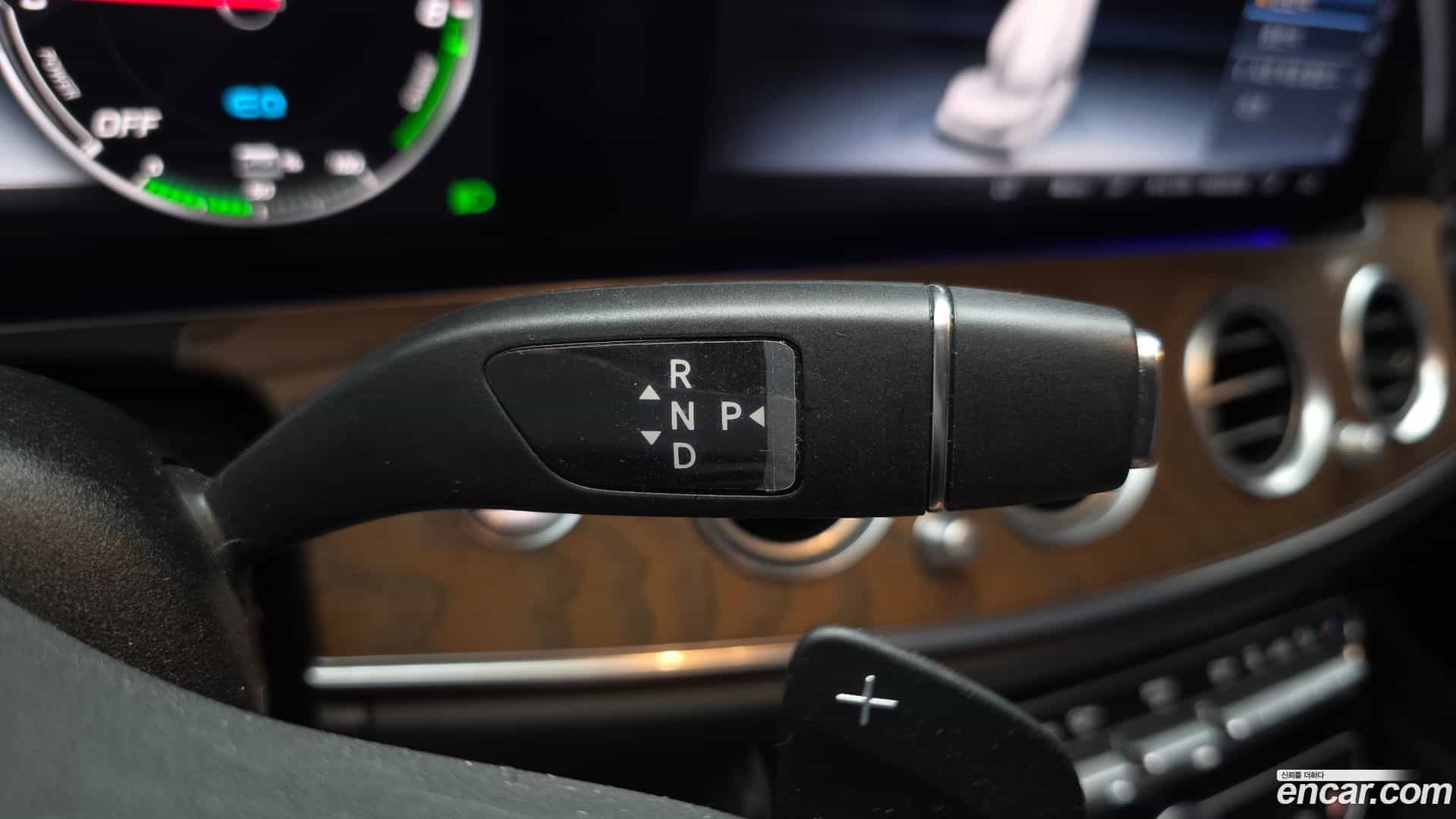 E-Class Mercedes-Benz 2020.7-INNER-009