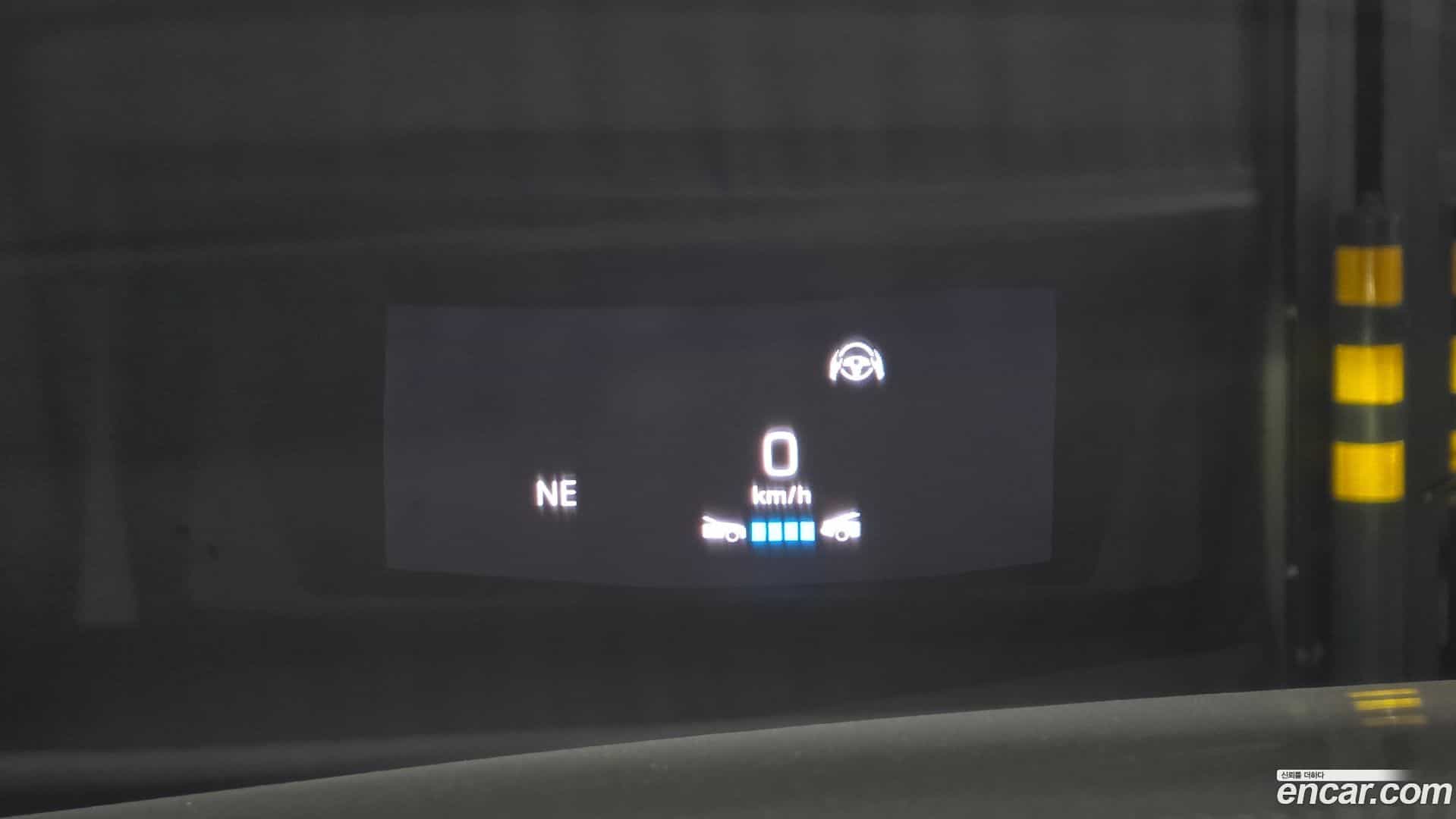 E-Class Mercedes-Benz 2020.7-OPTION-021