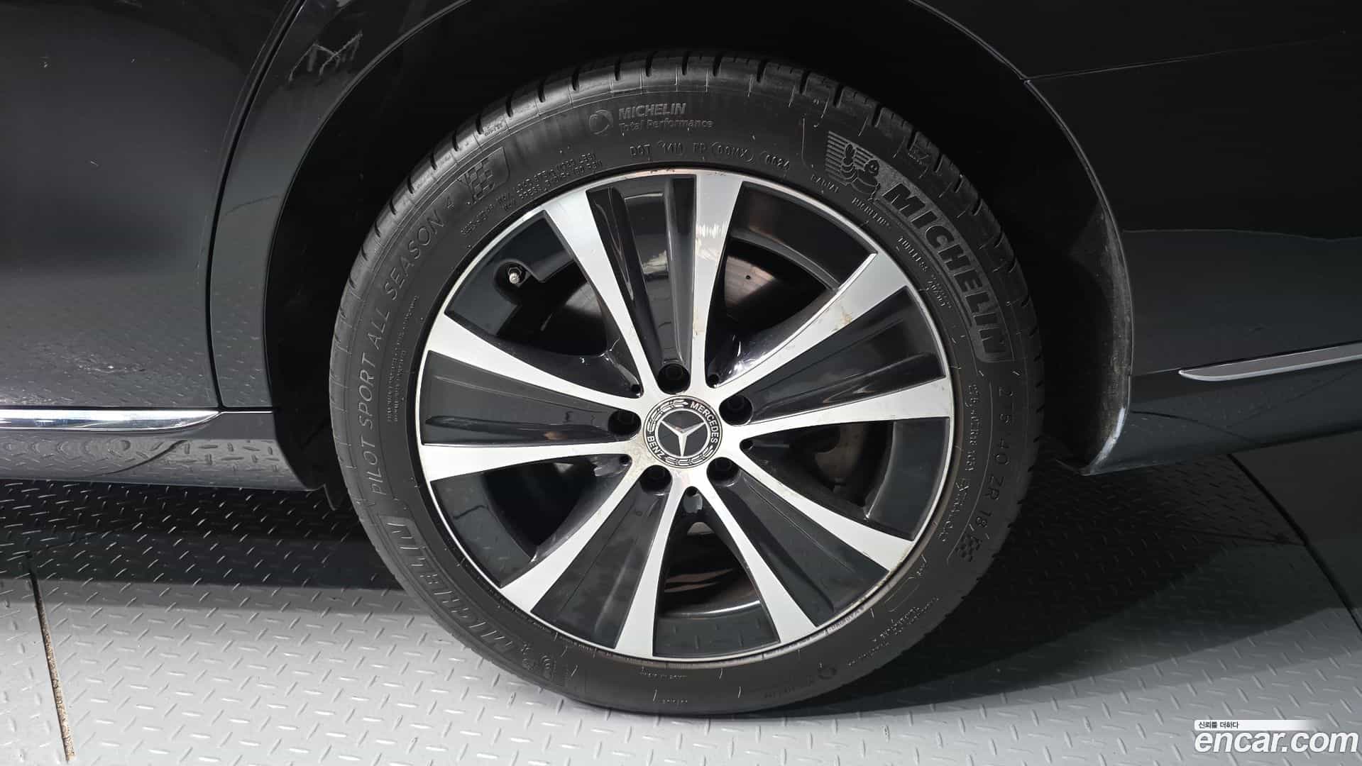 E-Class Mercedes-Benz 2020.7-OUTER-031