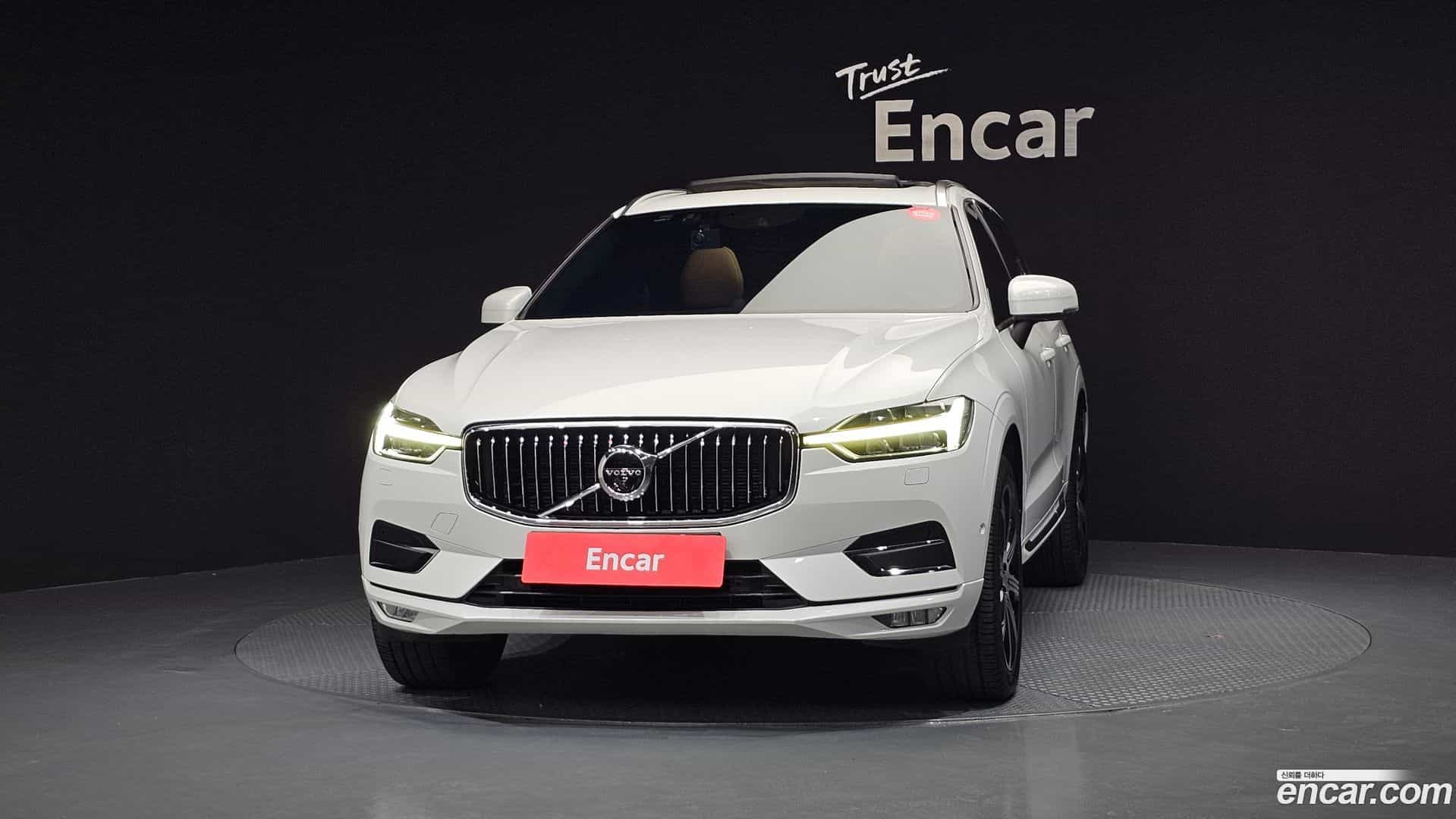 XC60 Volvo 2018.5-OUTER-003