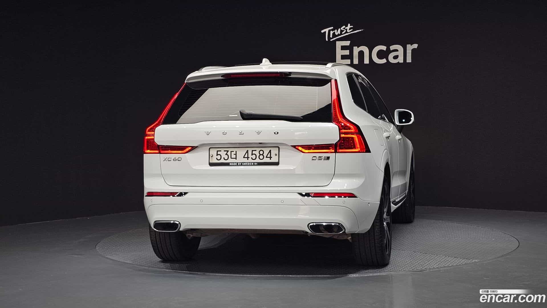 XC60 Volvo 2018.5-OUTER-004