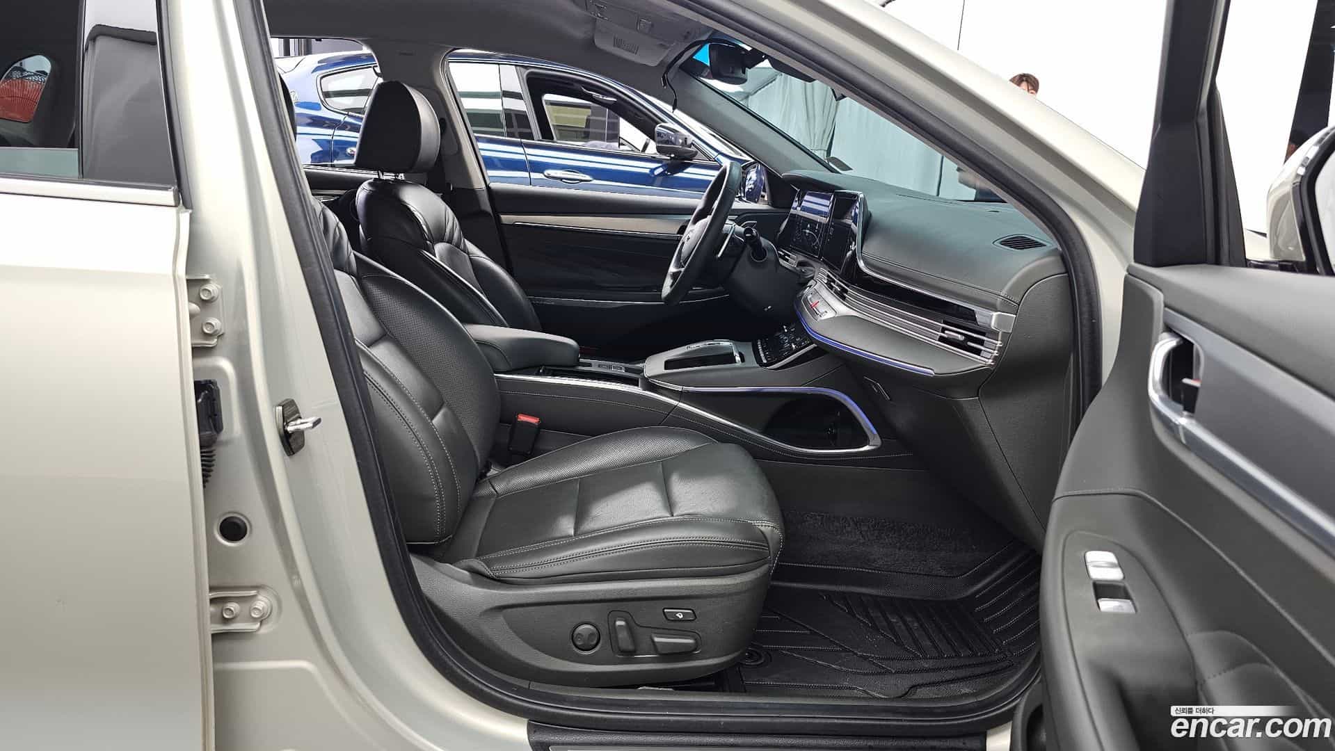 Grandeur Hyundai 2019.11-OPTION-015