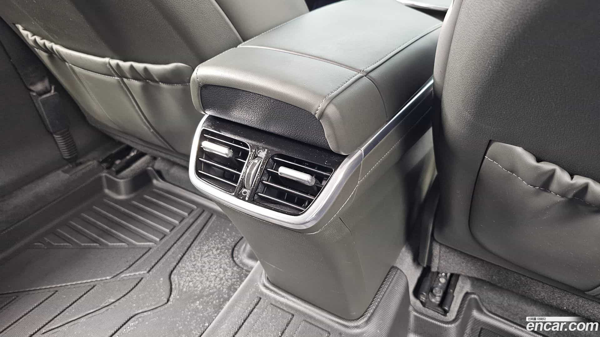 Grandeur Hyundai 2019.11-OPTION-045