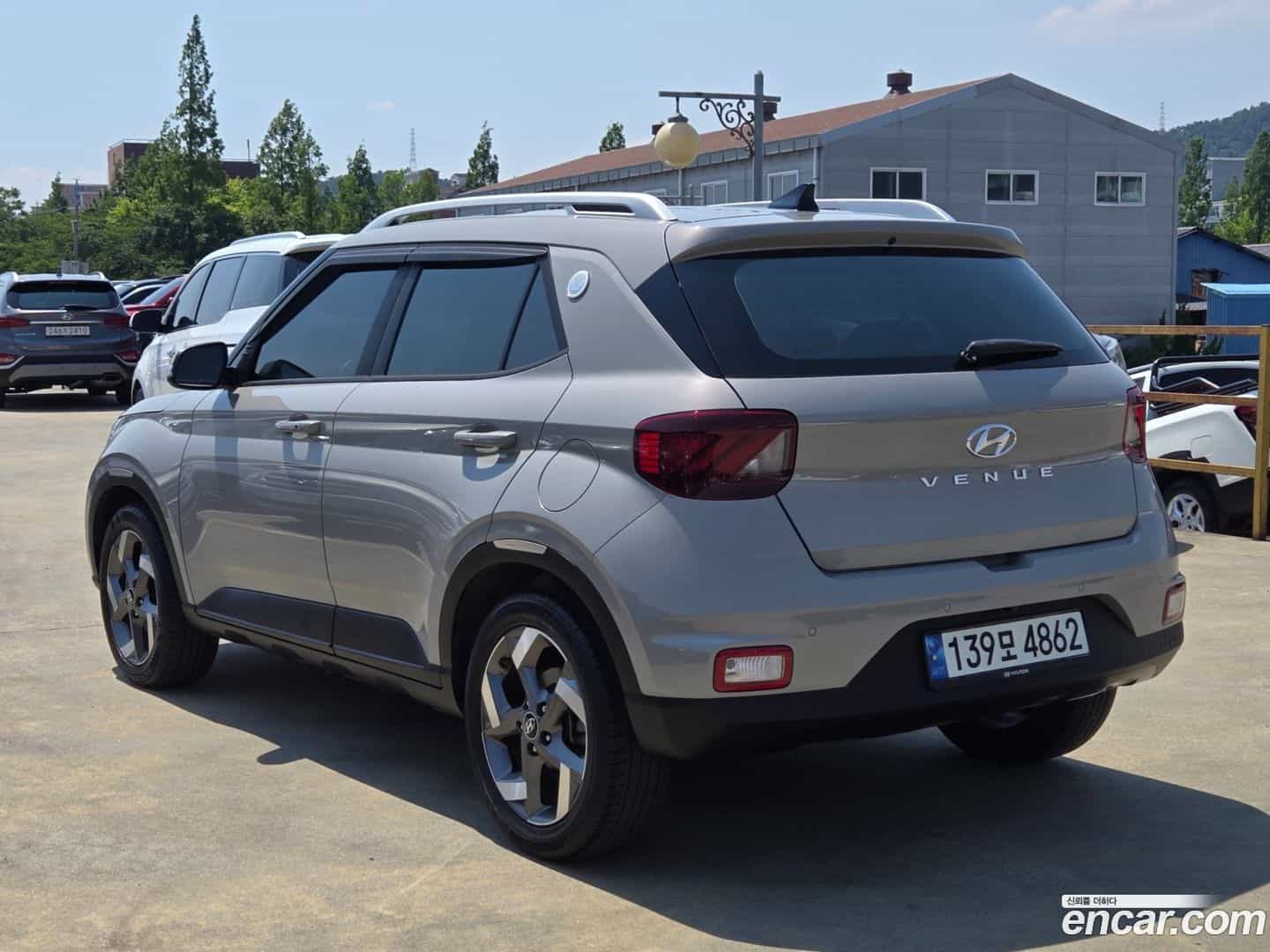 Venue Hyundai 2021.4-OUTER-002