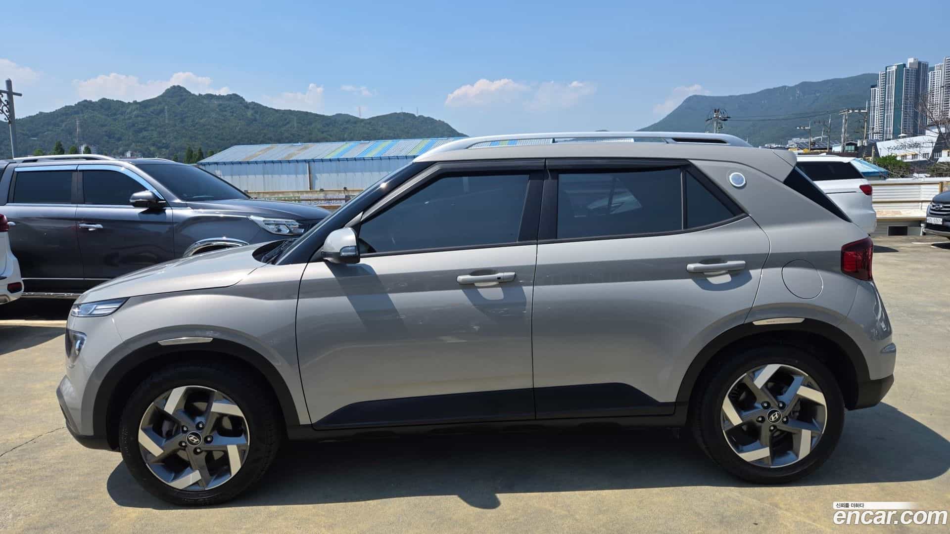 Venue Hyundai 2021.4-OPTION-019