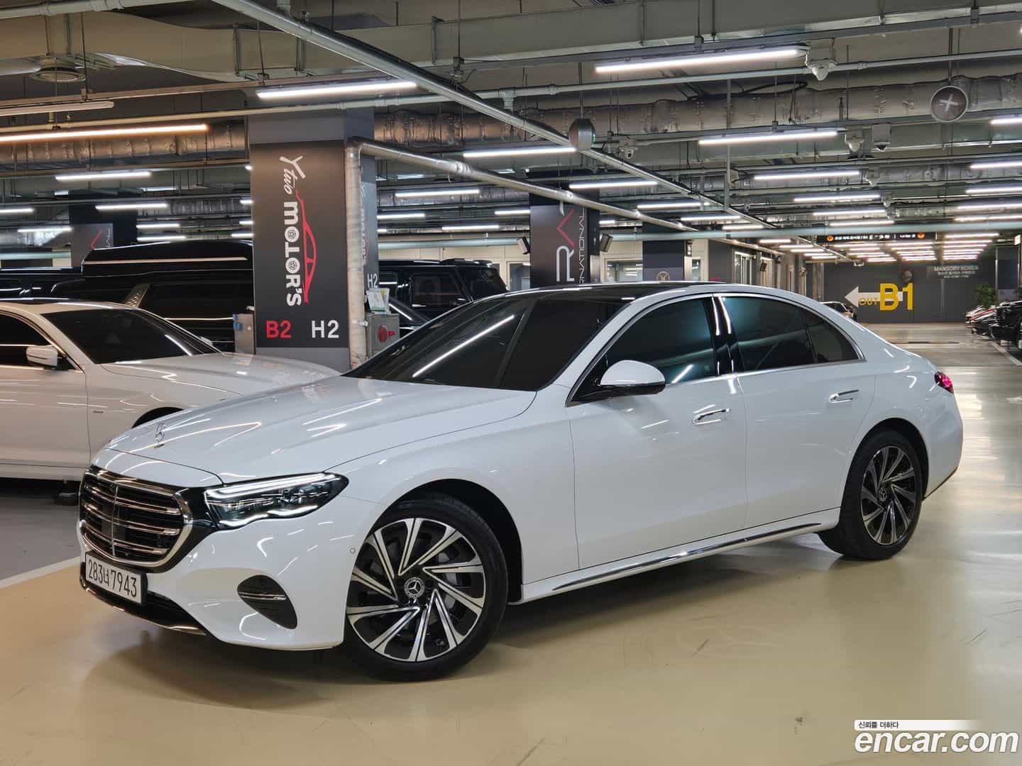E-Class Mercedes-Benz 2025.11-OUTER-001