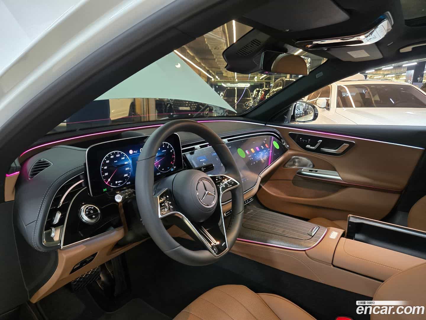 E-Class Mercedes-Benz 2025.11-OPTION-016