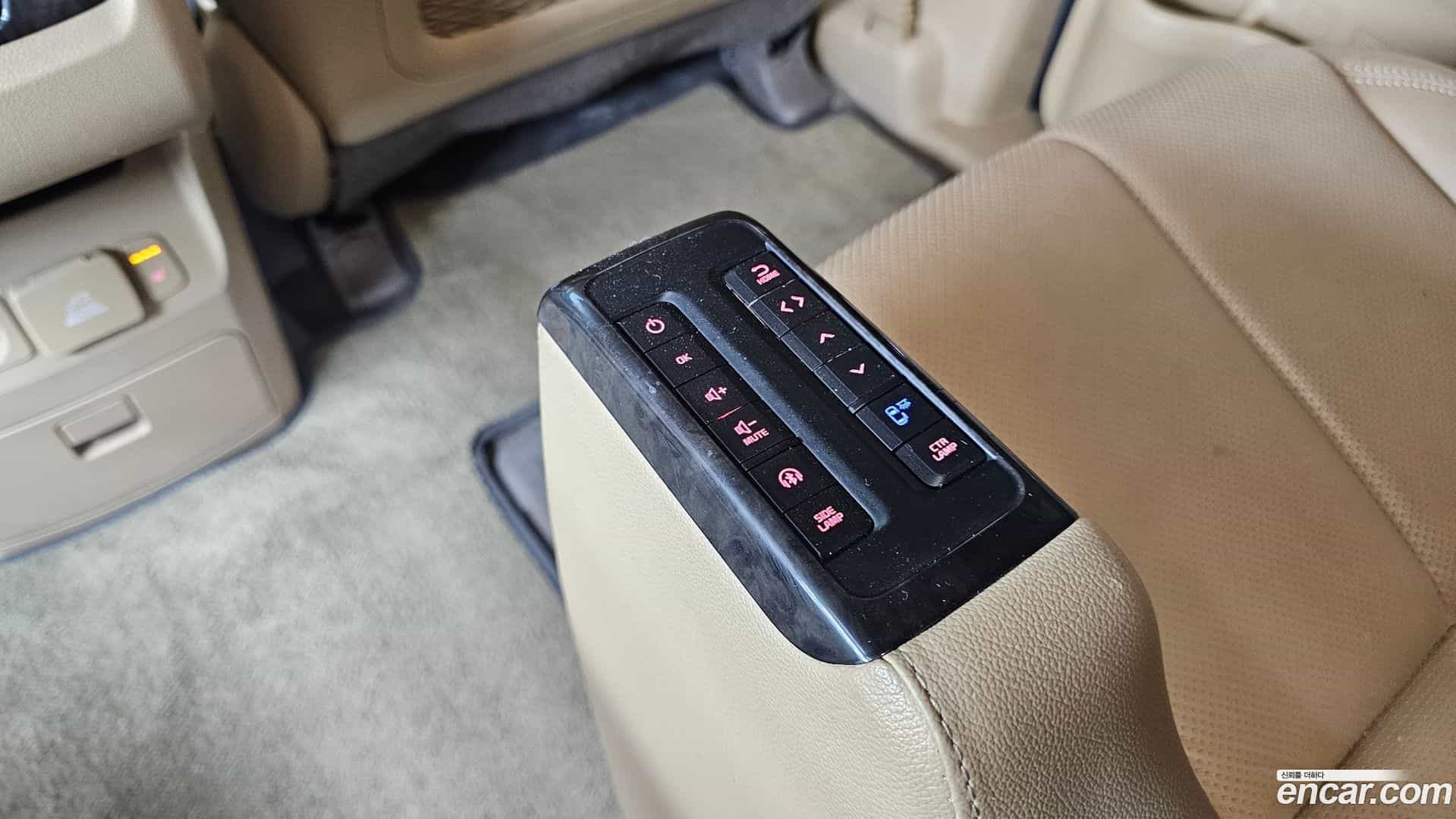 Canival Kia 2019.1-OPTION-044