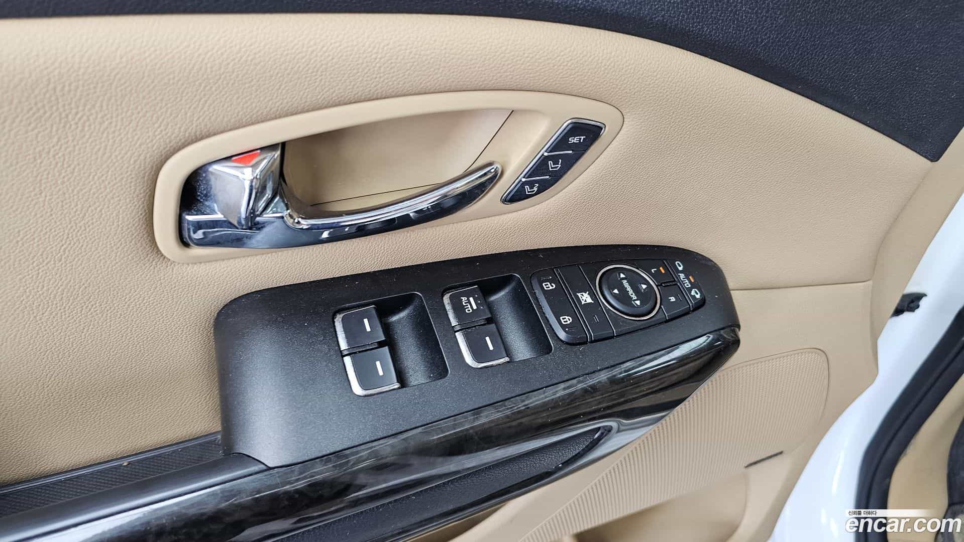 Canival Kia 2019.1-OPTION-046