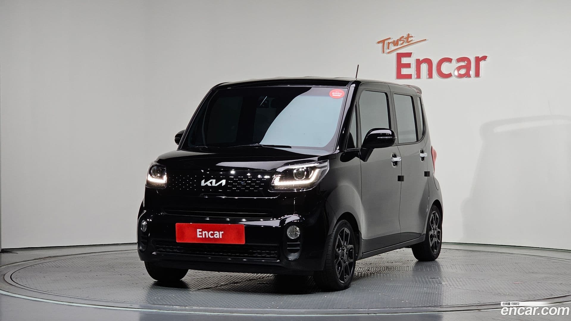 Main__Slider__Photo:RAY Kia 2019.3-0