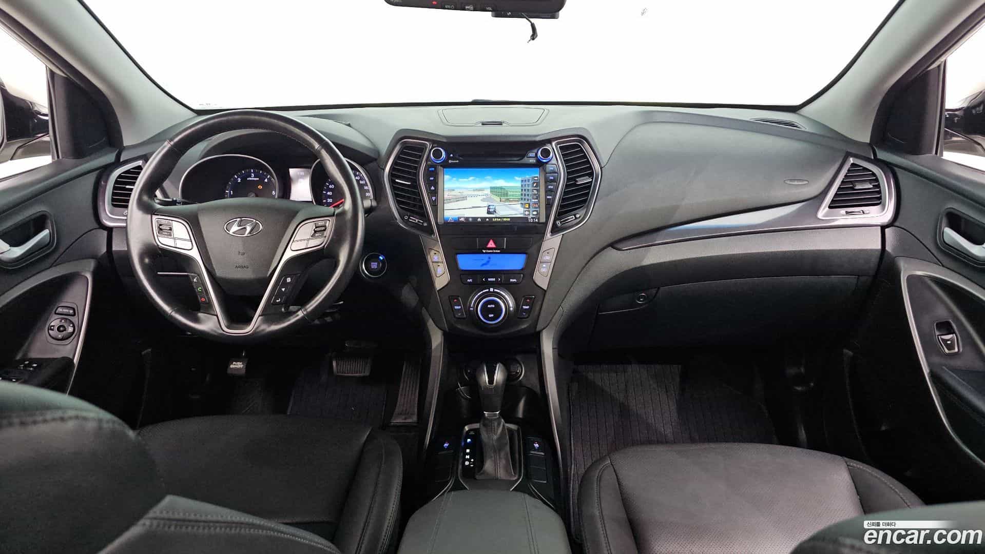 Santafe Hyundai 2015.2-INNER-007