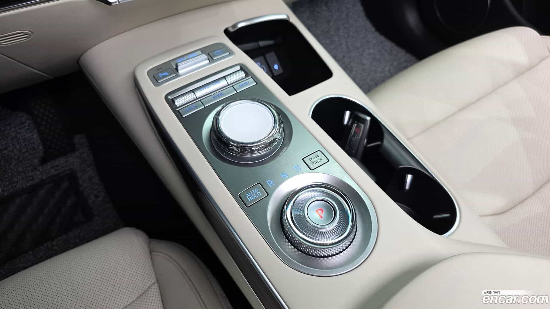 GV70 Genesis 2021.11-INNER-009