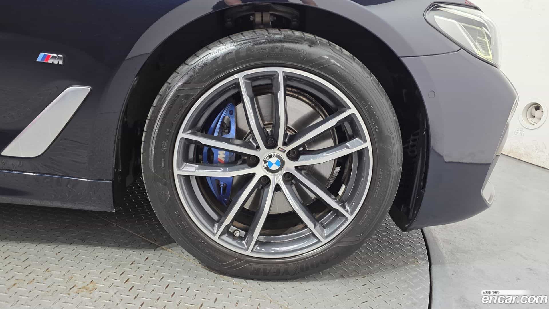 5-Series BMW 2022.2-OUTER-031