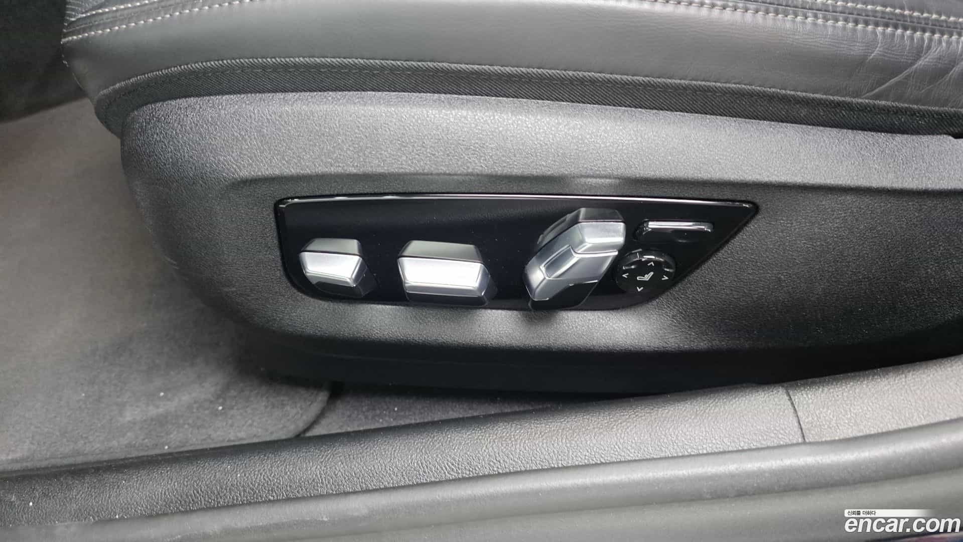 5-Series BMW 2022.2-OPTION-044