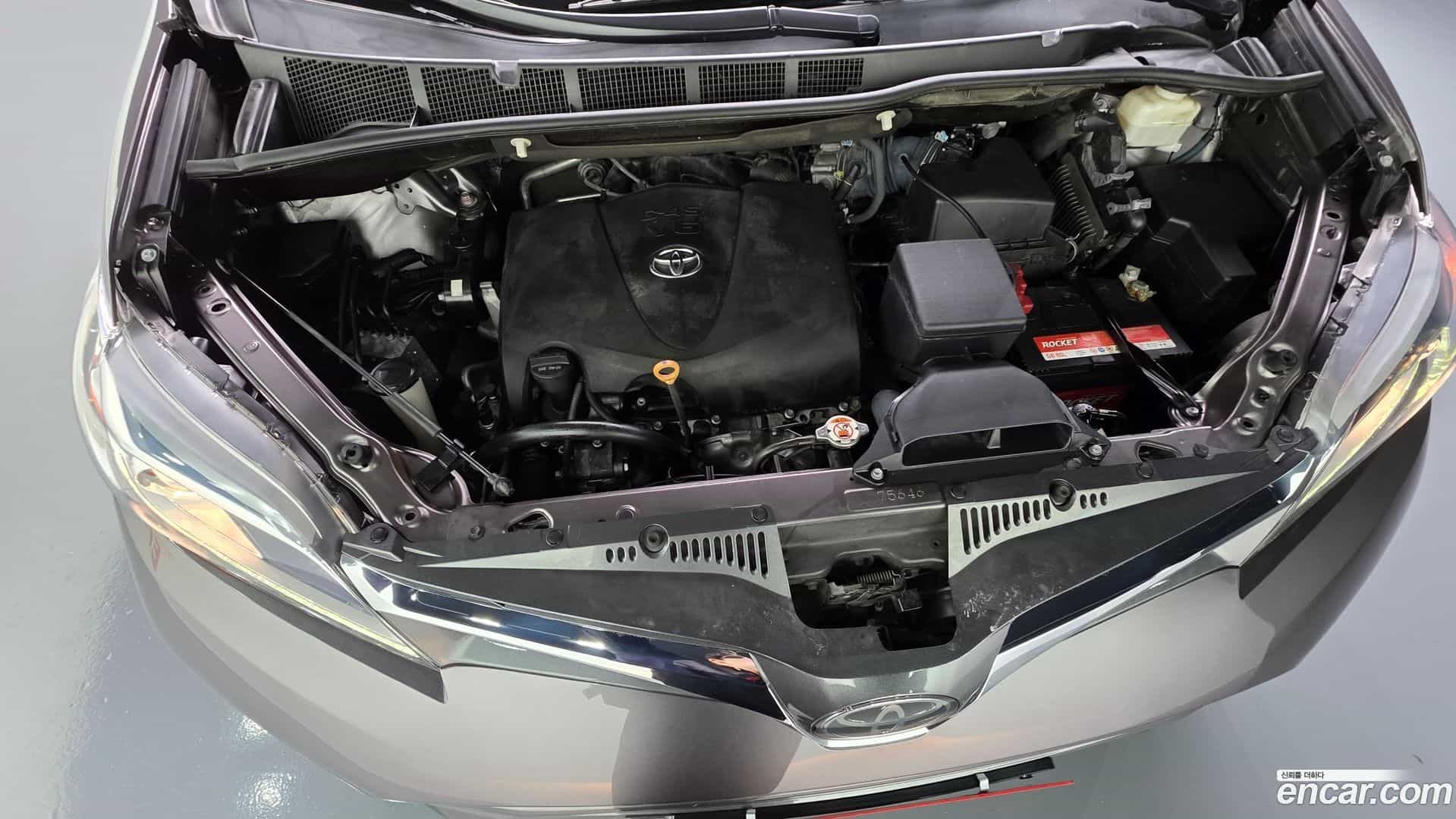 Sienna Toyota 2019.4-OUTER-006