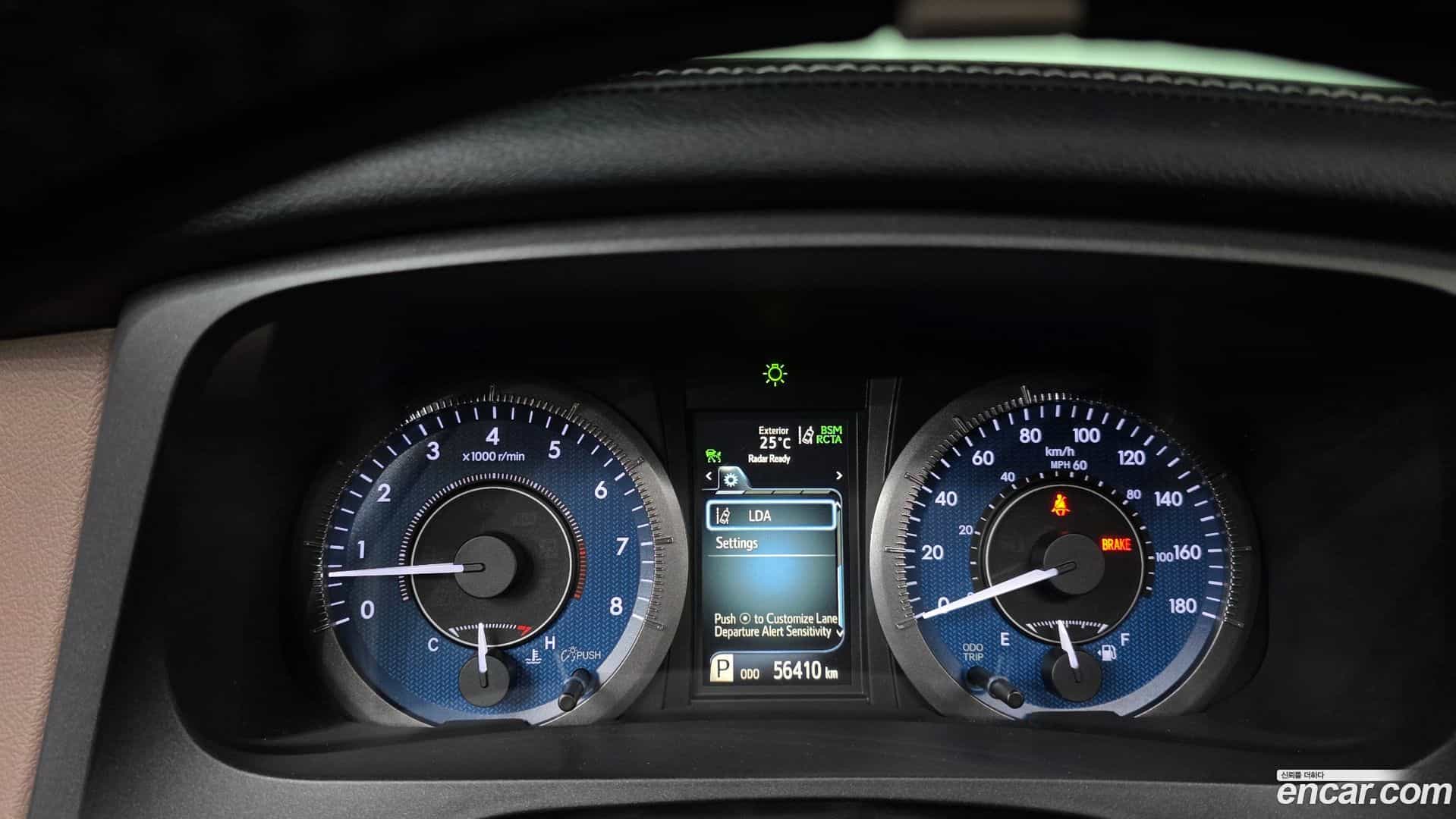 Sienna Toyota 2019.4-INNER-008