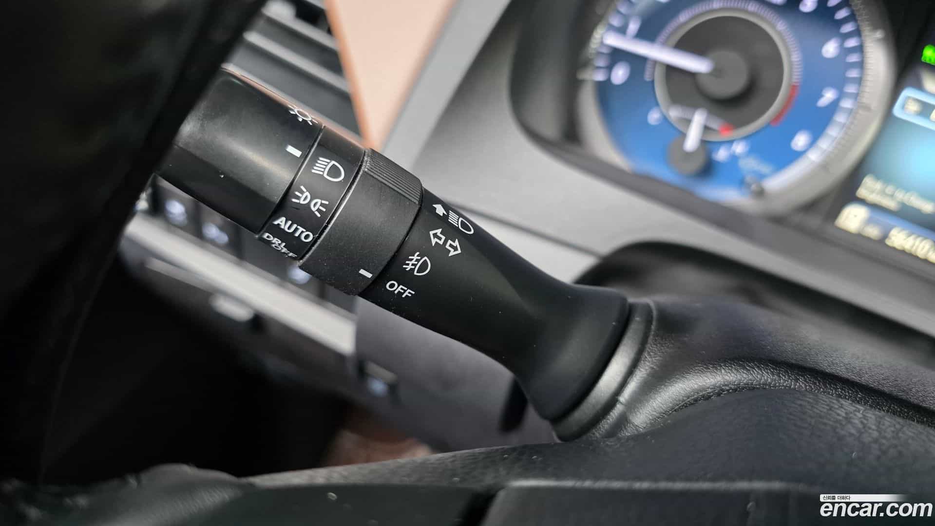 Sienna Toyota 2019.4-OPTION-041