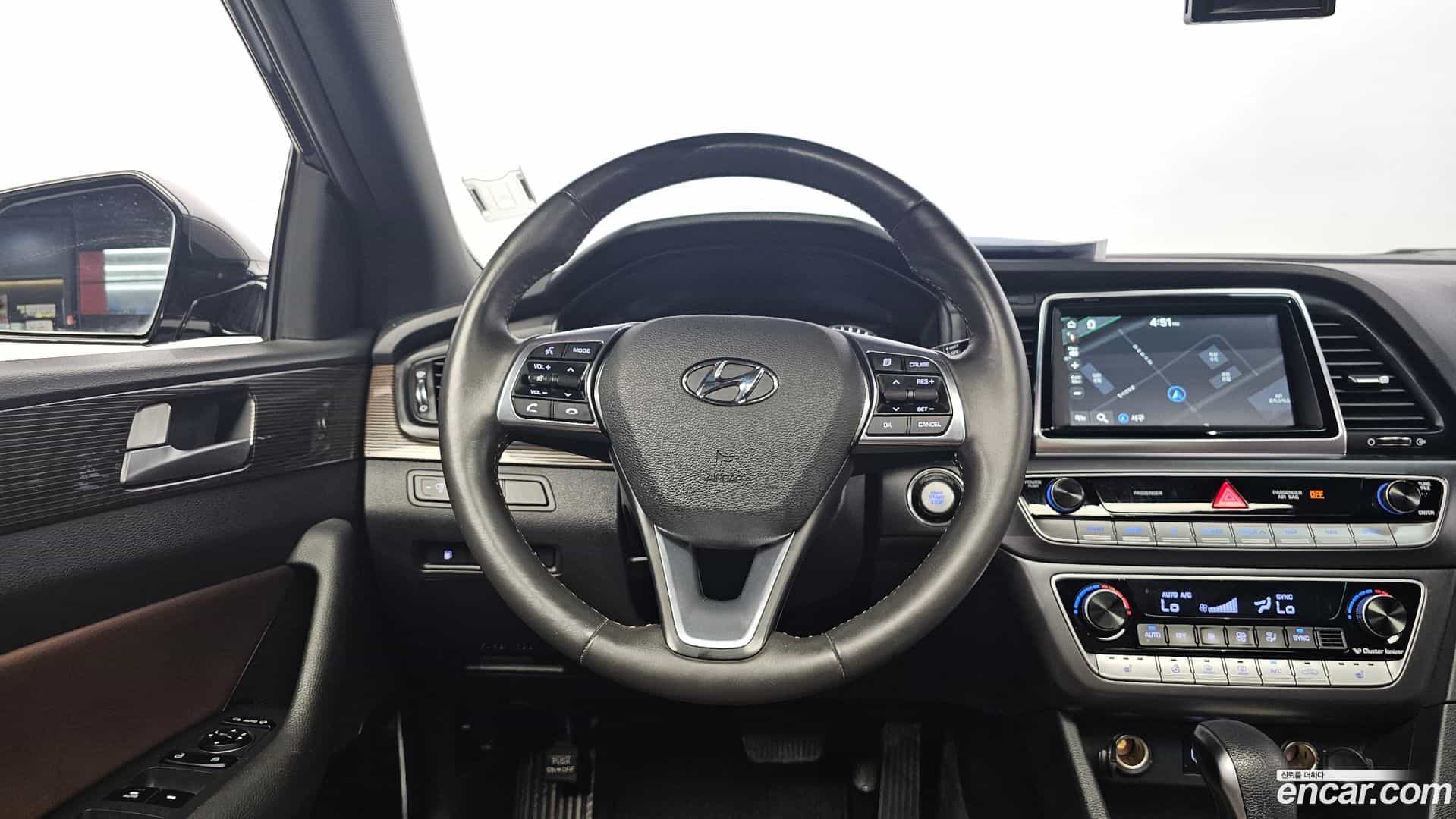 Sonata Hyundai 2017.5-OPTION-016