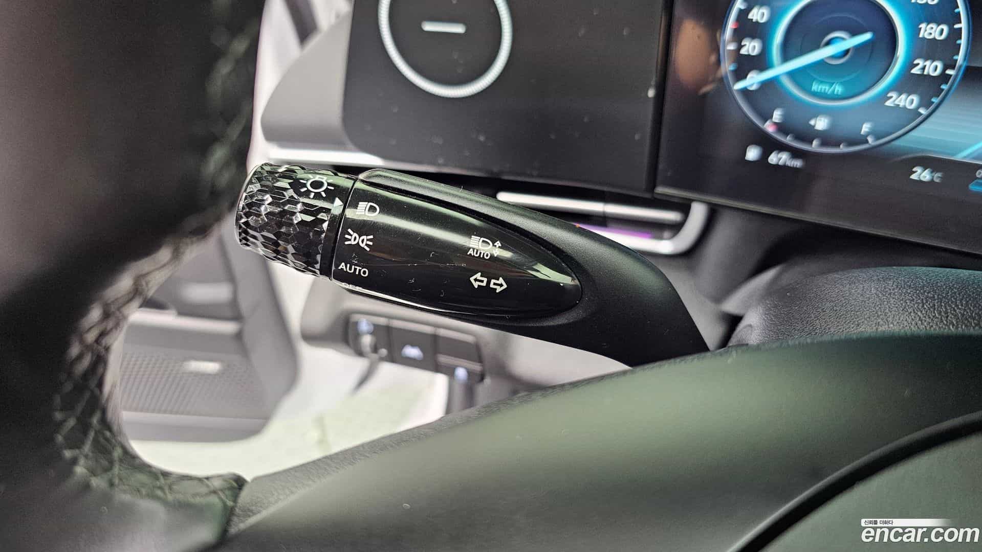 AVANTE Hyundai 2022.2-OPTION-022