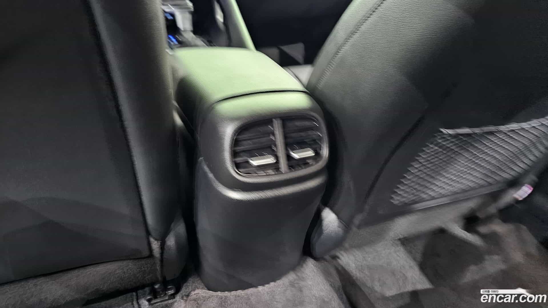 AVANTE Hyundai 2022.2-OPTION-041
