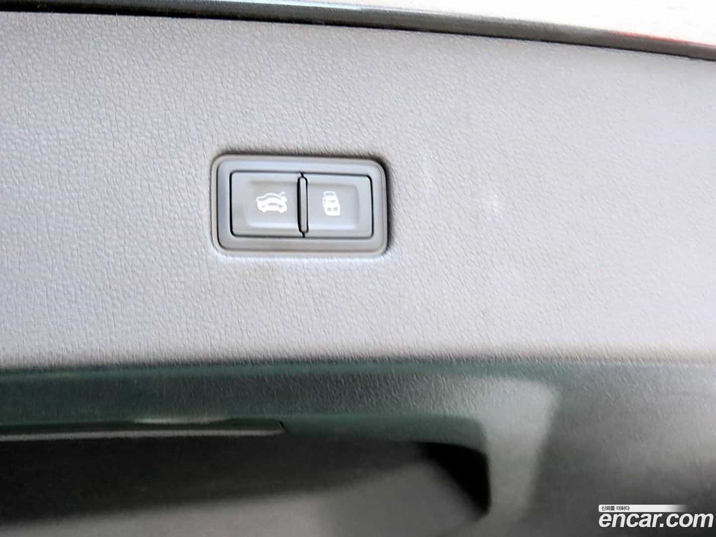 Q8 Audi 2021.1-OPTION-020