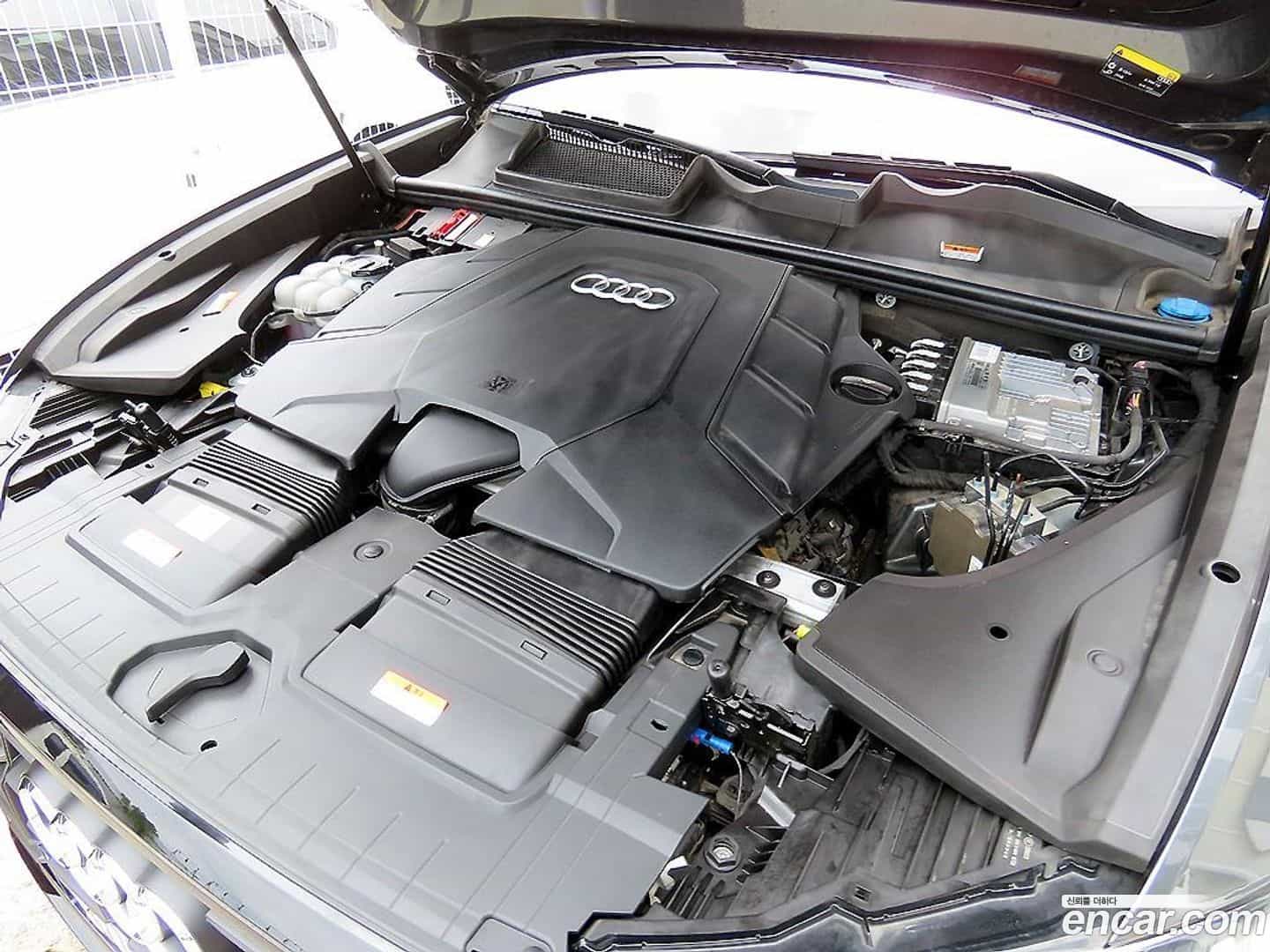 Q8 Audi 2021.1-OPTION-023
