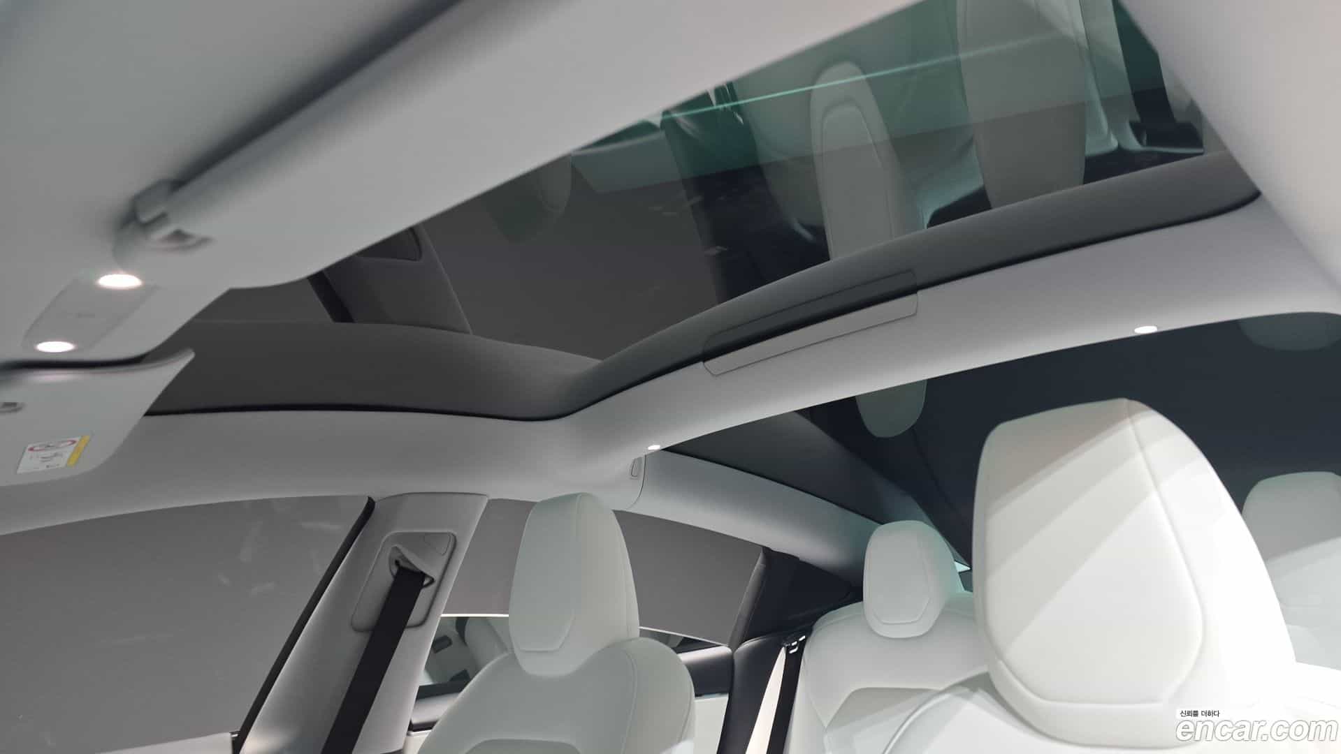 Model 3 Tesla 2024.4-OPTION-023