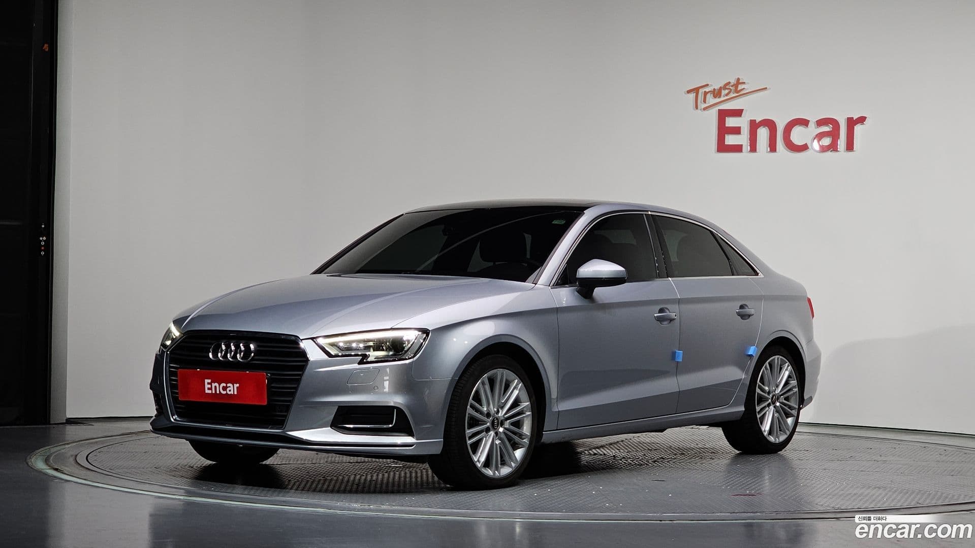 Main__Slider__Photo:A3 Audi 2018.8-0