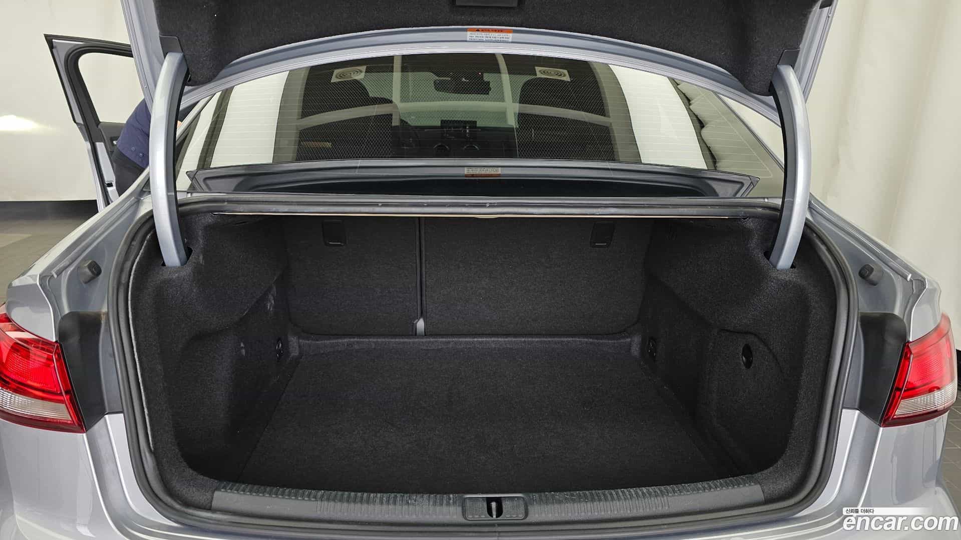 A3 Audi 2018.8-OPTION-024