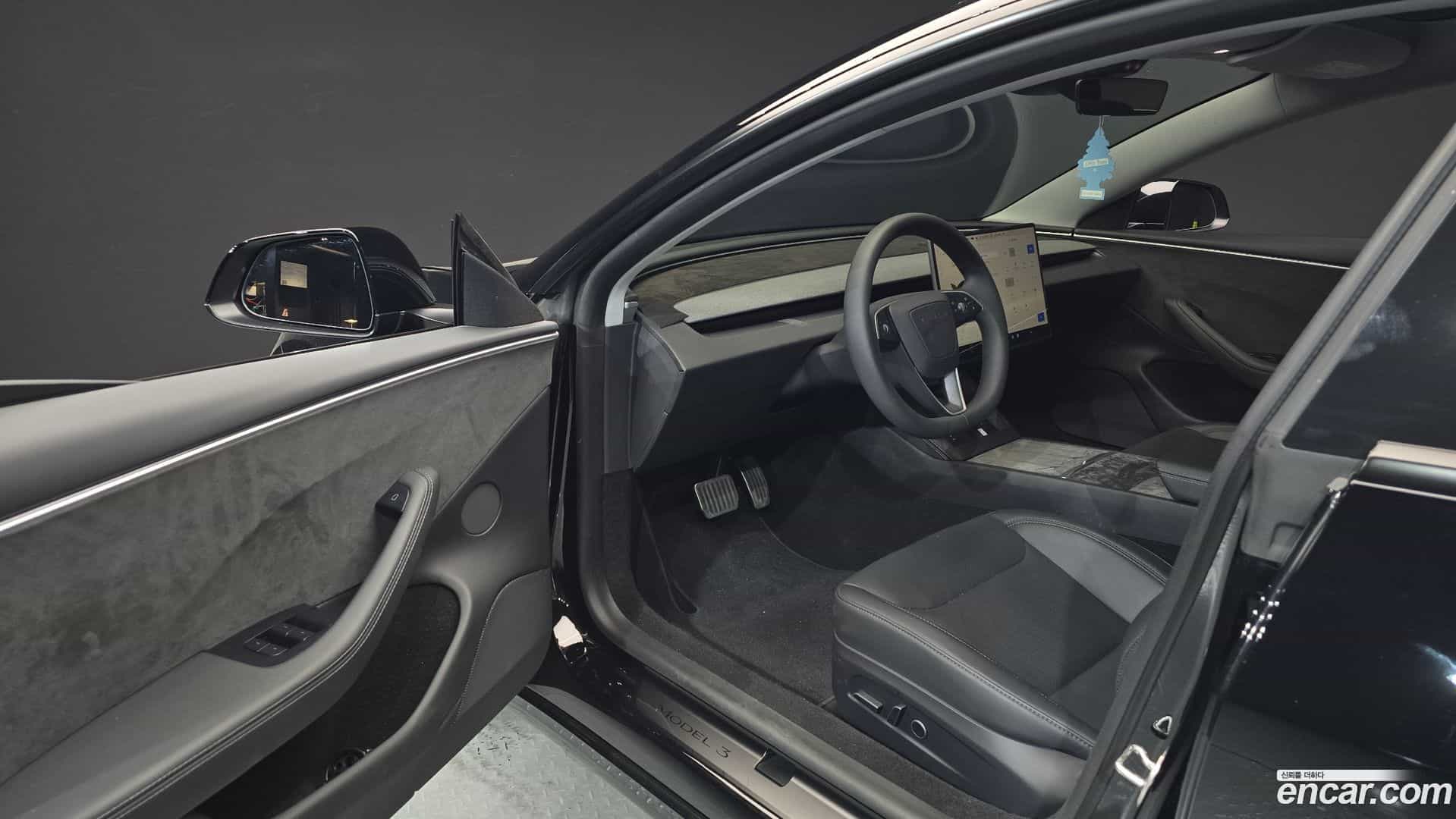 Model 3 Tesla 2024.4-INNER-010