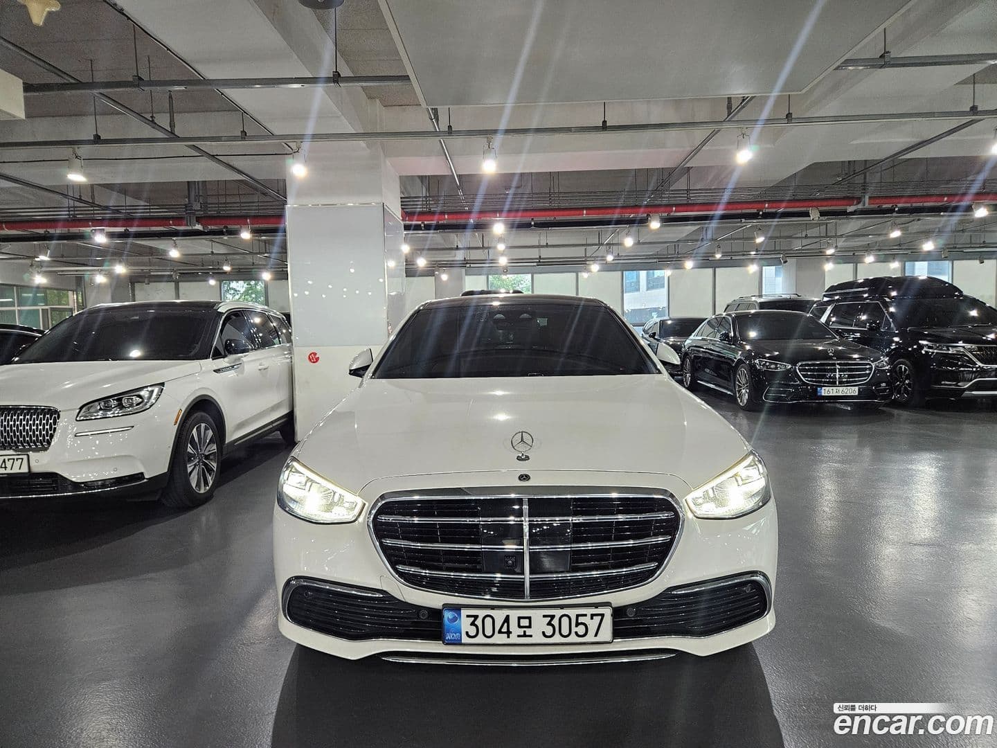 Main__Slider__Photo:S-Class Mercedes-Benz 2021.4-0