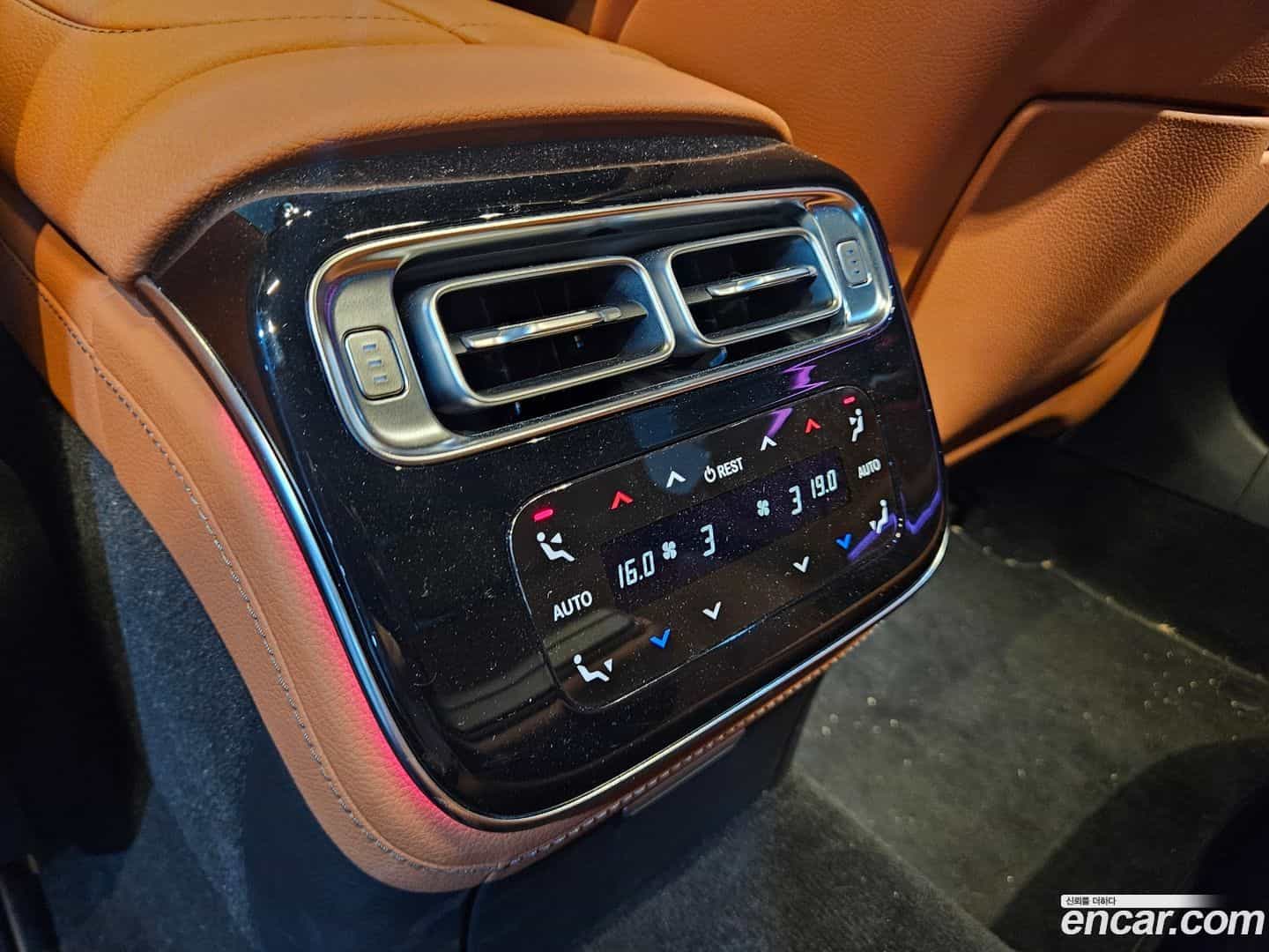 S-Class Mercedes-Benz 2021.4-INNER-009