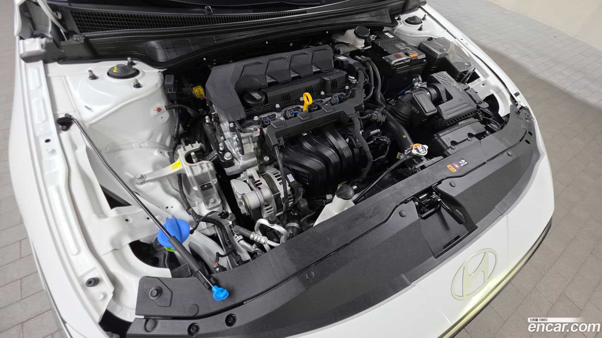 AVANTE Hyundai 2024.6-OUTER-006