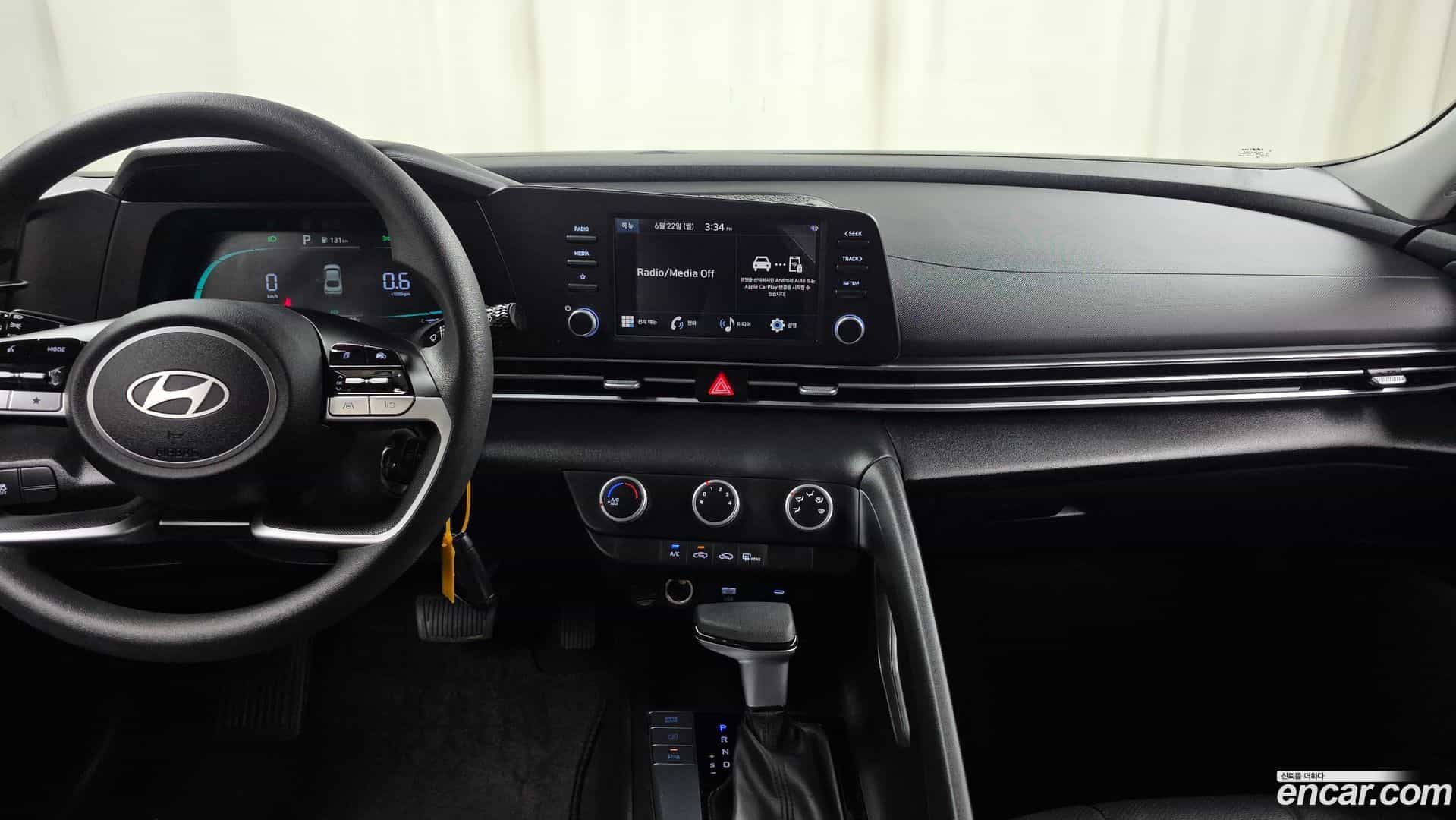 AVANTE Hyundai 2024.6-OPTION-018
