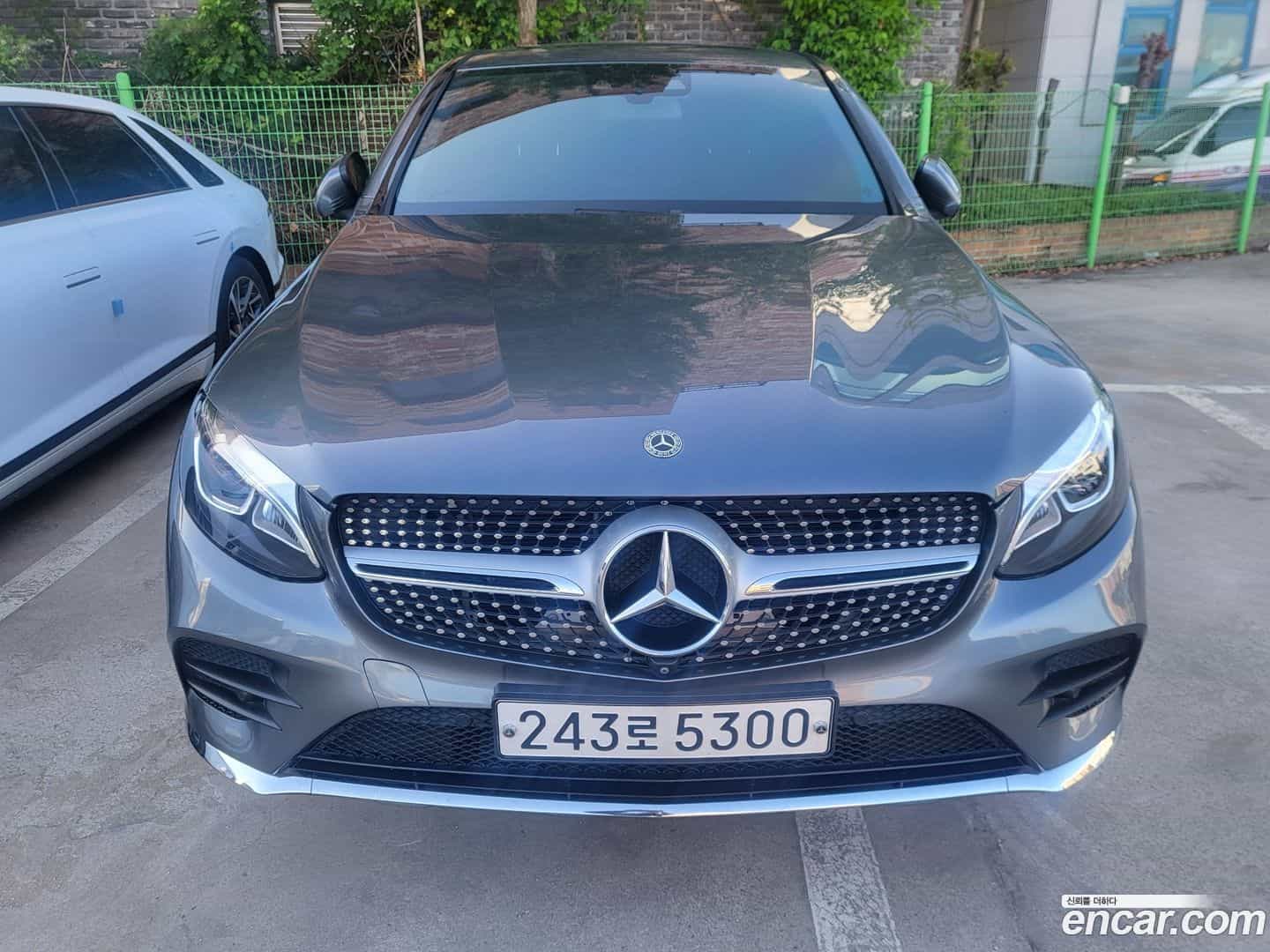 GLC-Class Mercedes-Benz 2017.7-OUTER-001
