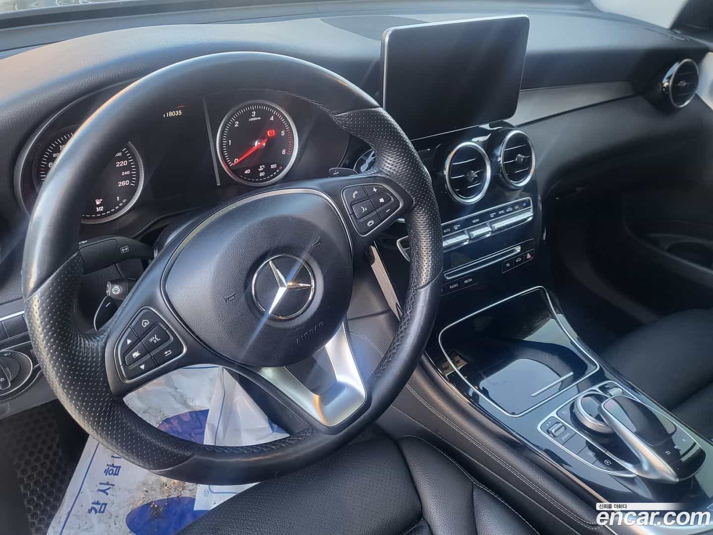 GLC-Class Mercedes-Benz 2017.7-OPTION-015