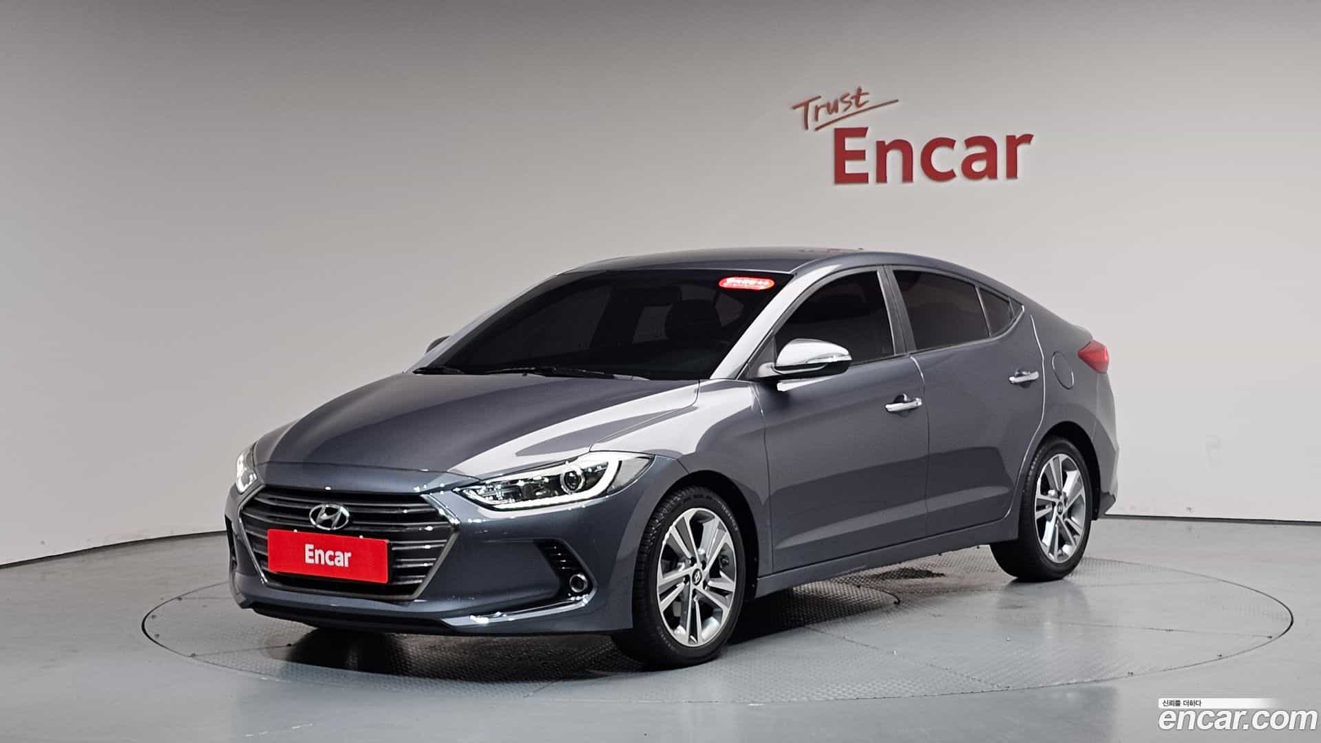 AVANTE Hyundai 2017.1-THUMBNAIL-011