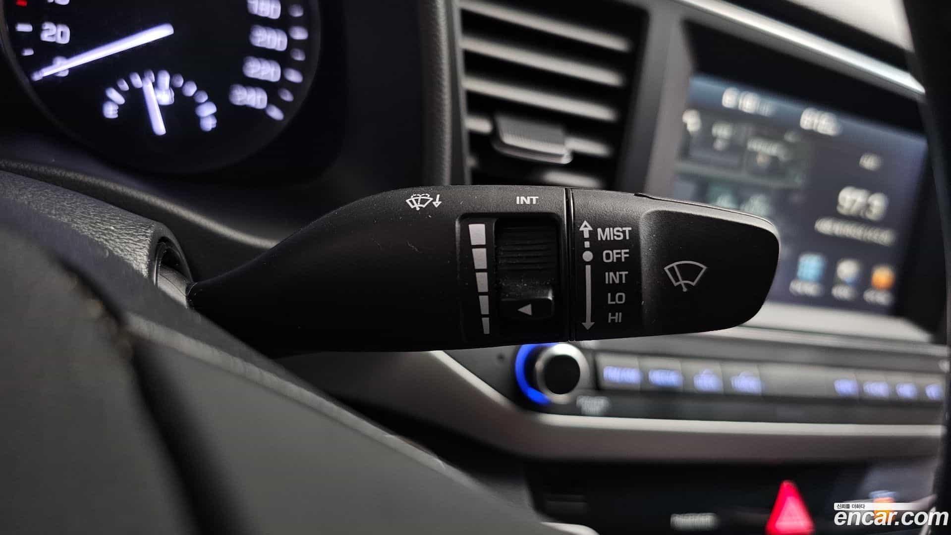 AVANTE Hyundai 2017.1-OPTION-041